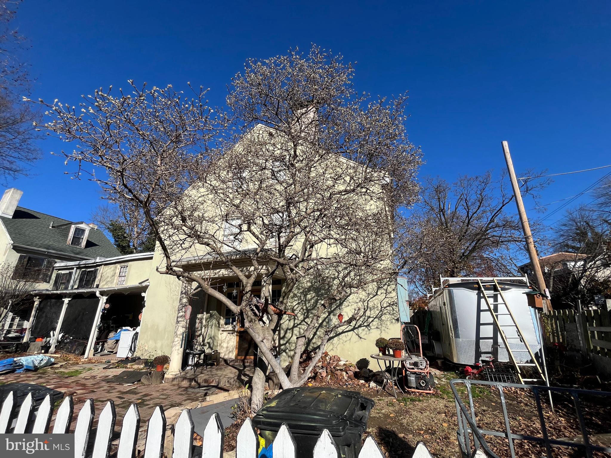 GERMANTOWN - Residential