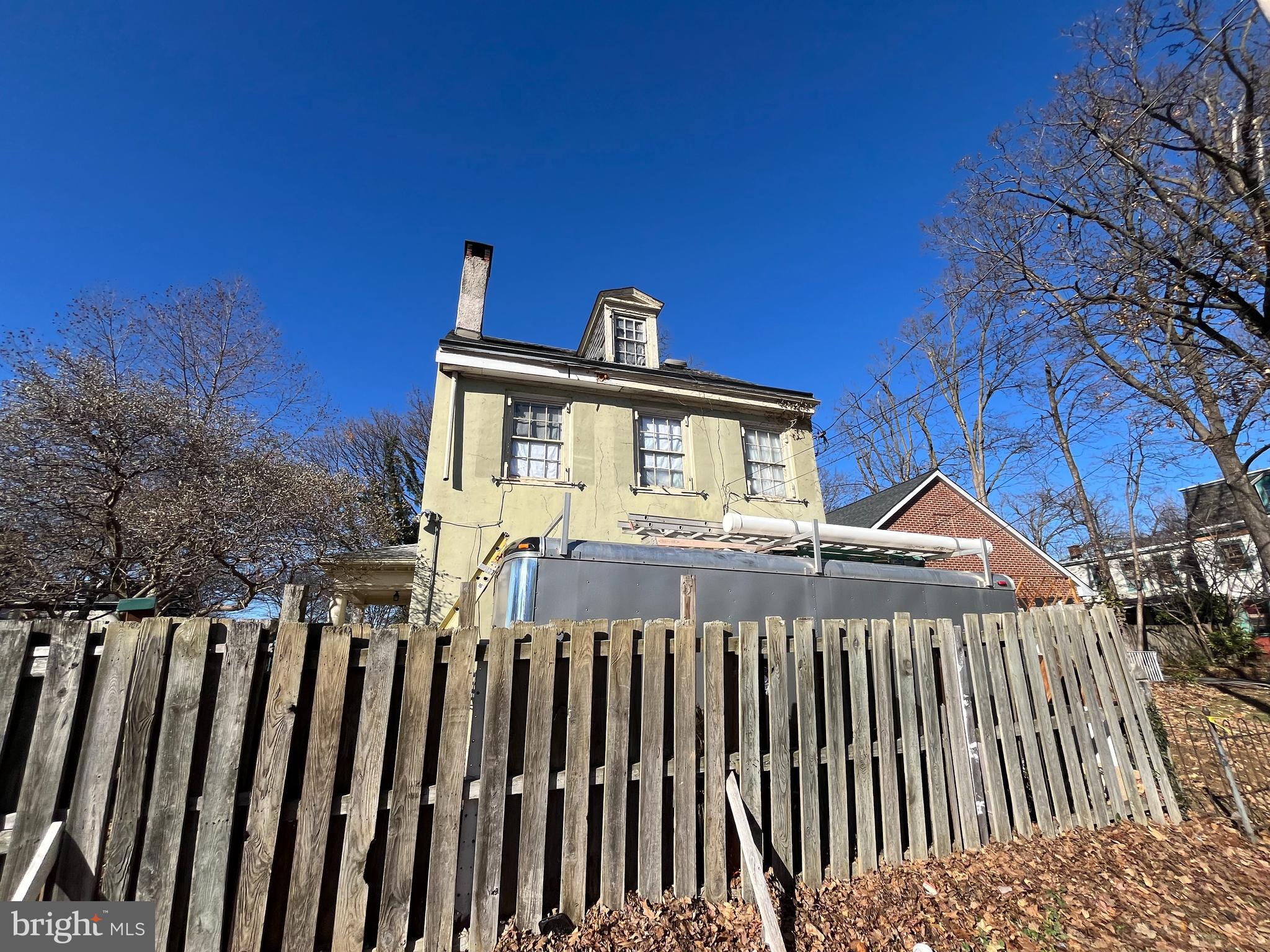 GERMANTOWN - Residential