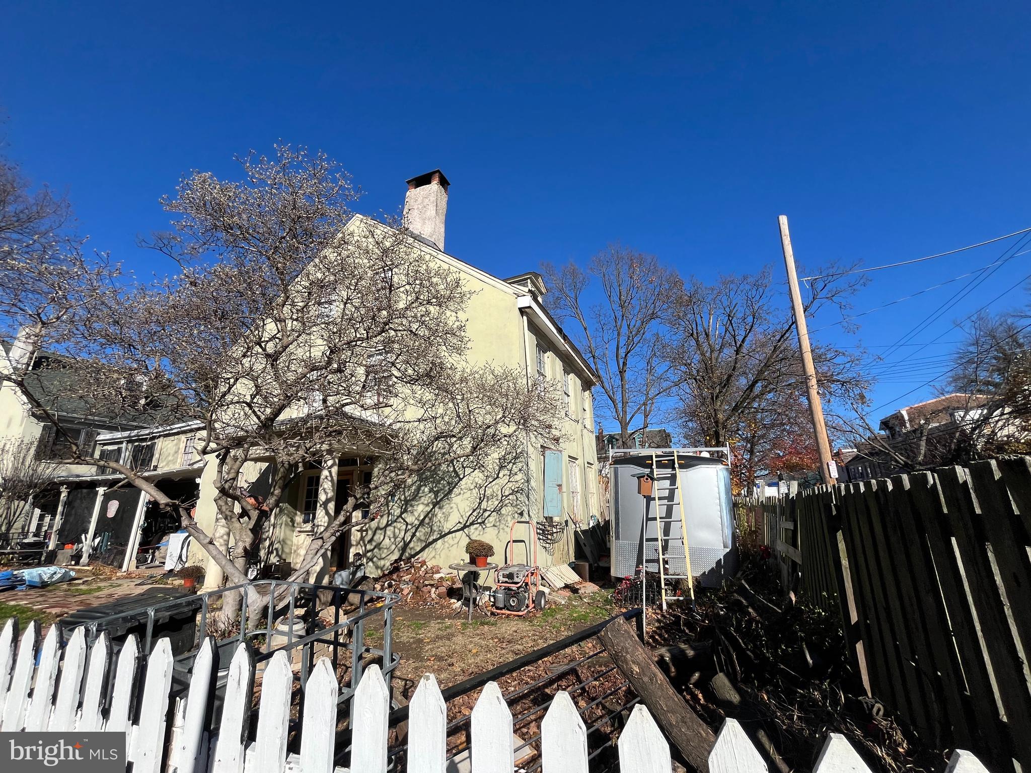 GERMANTOWN - Residential