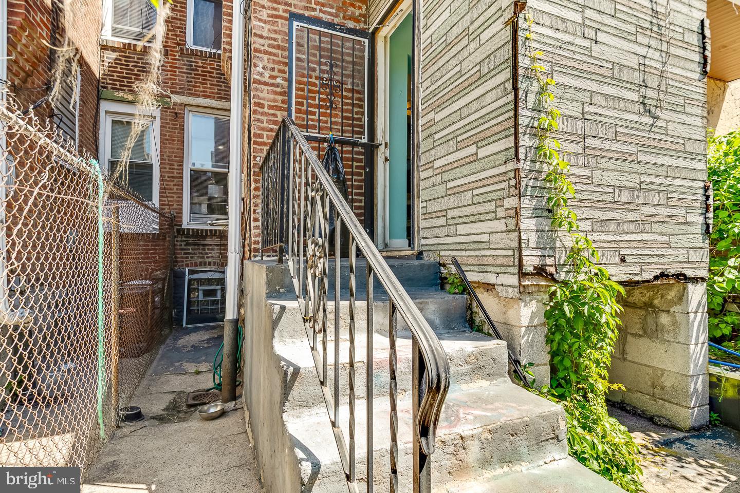 WEST PHILADELPHIA - Residential