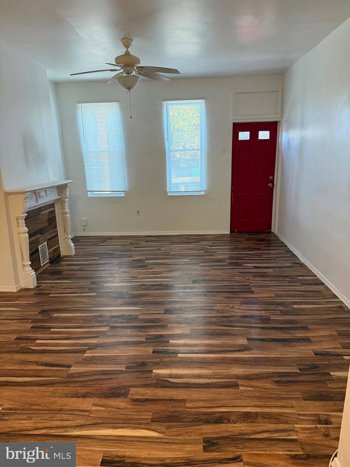 PORT RICHMOND - Residential