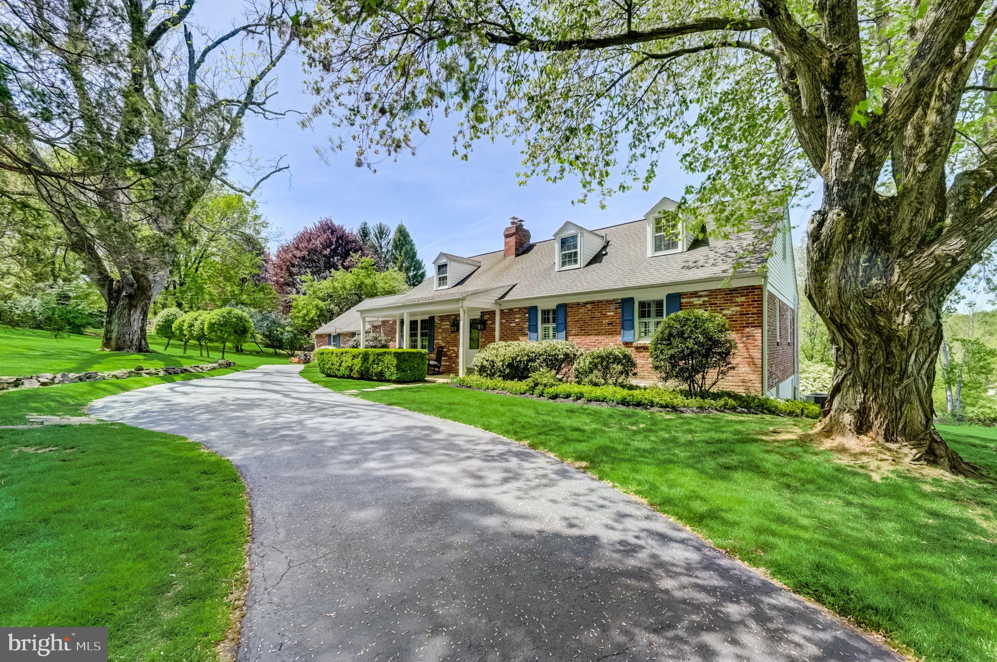 RADNOR HUNT - Residential