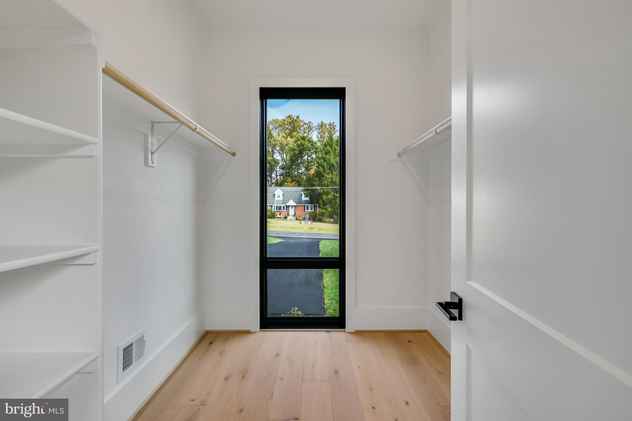LITTLE VIENNA ESTATES - Residential