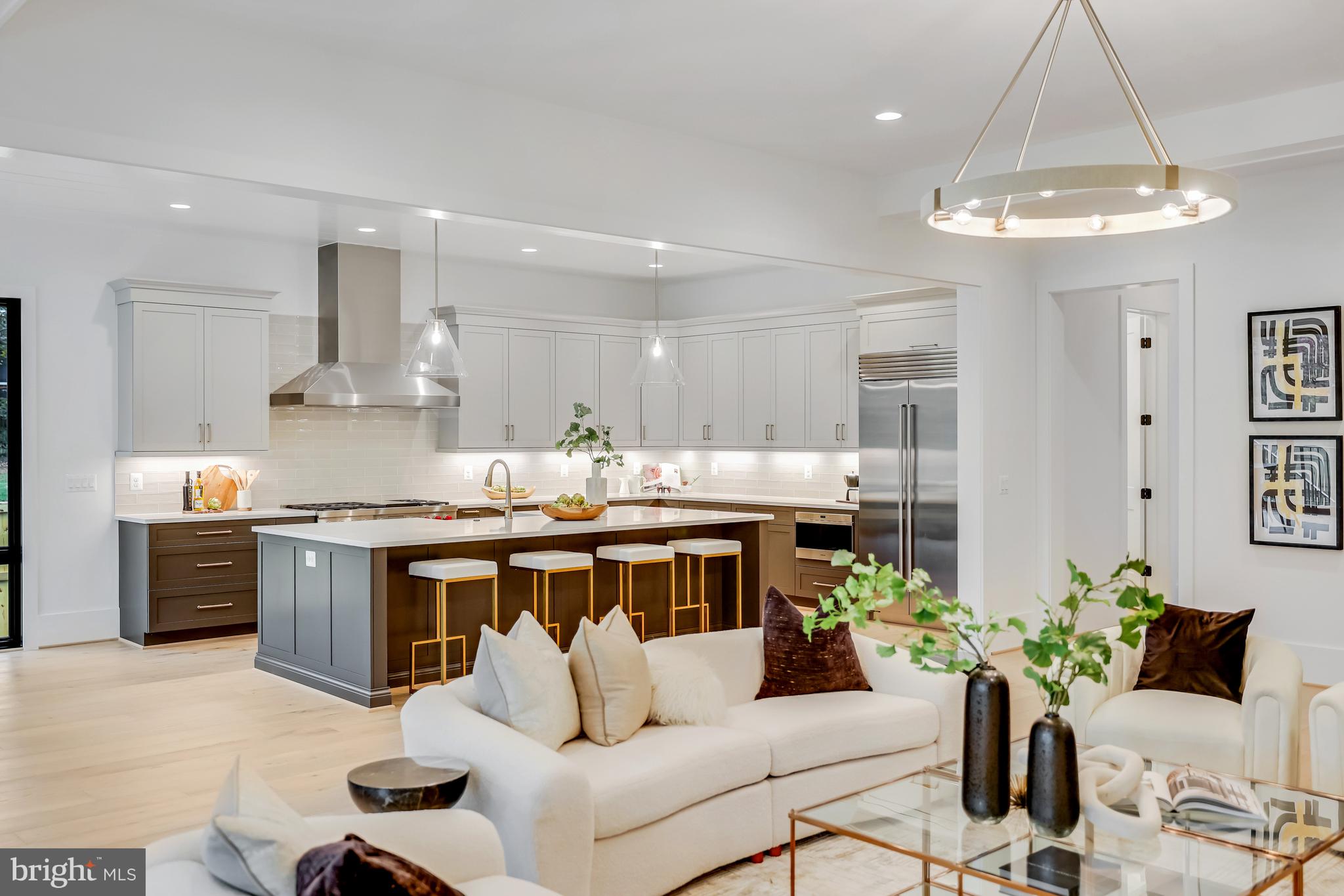 LITTLE VIENNA ESTATES - Residential