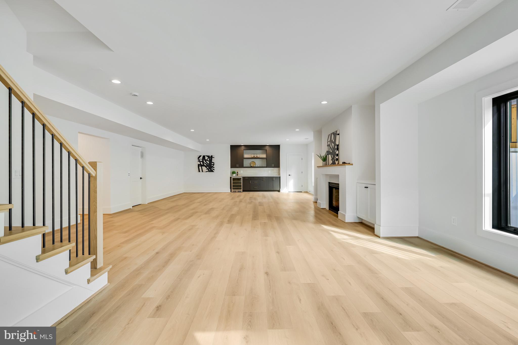LITTLE VIENNA ESTATES - Residential