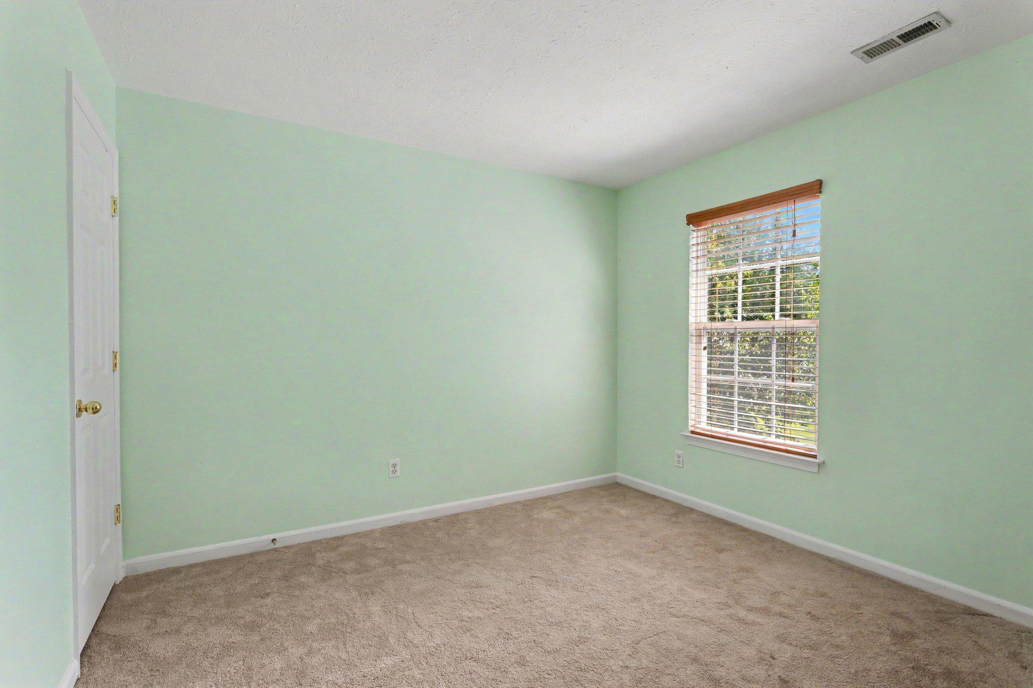 TRIMBLE WOODS - Residential