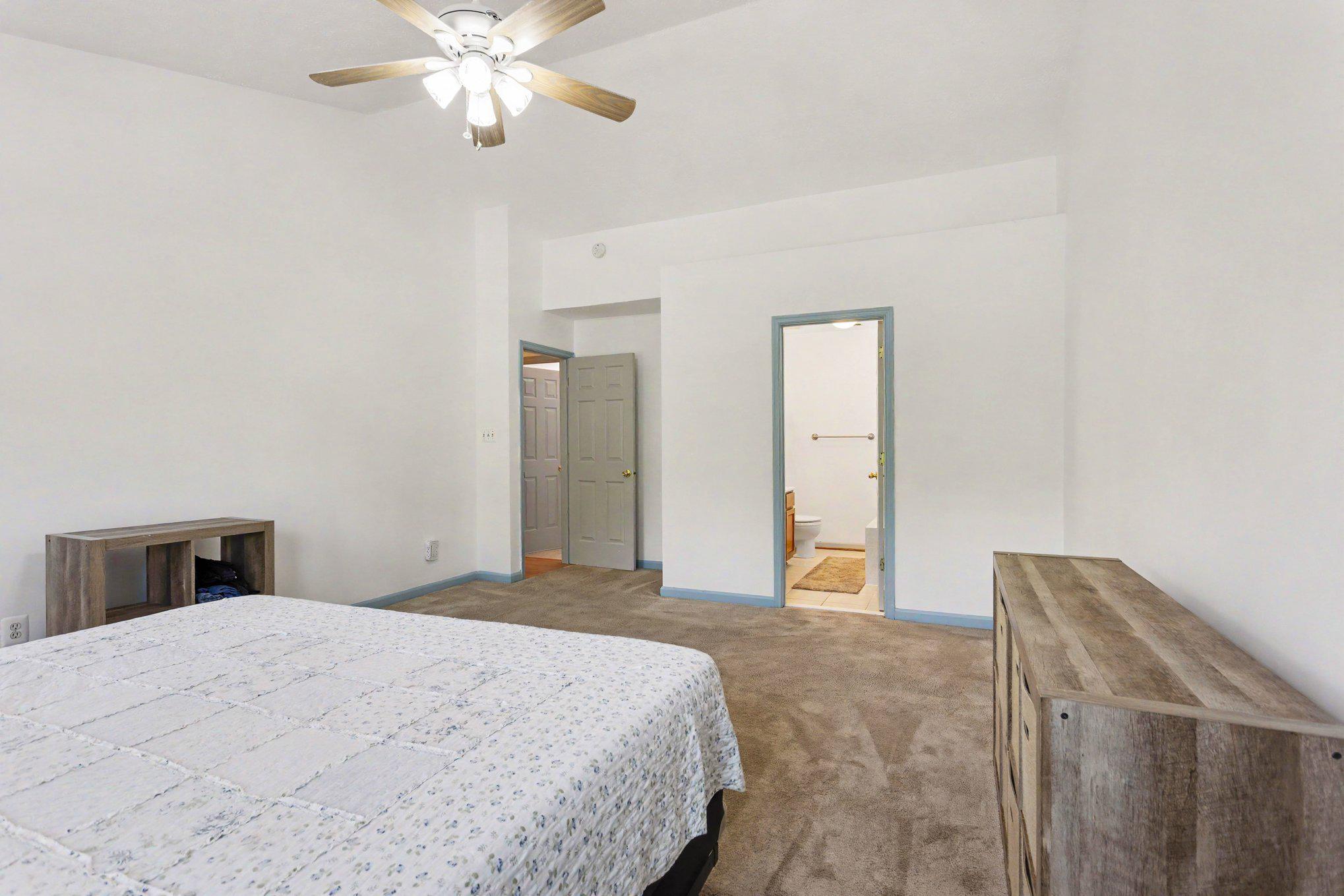TRIMBLE WOODS - Residential
