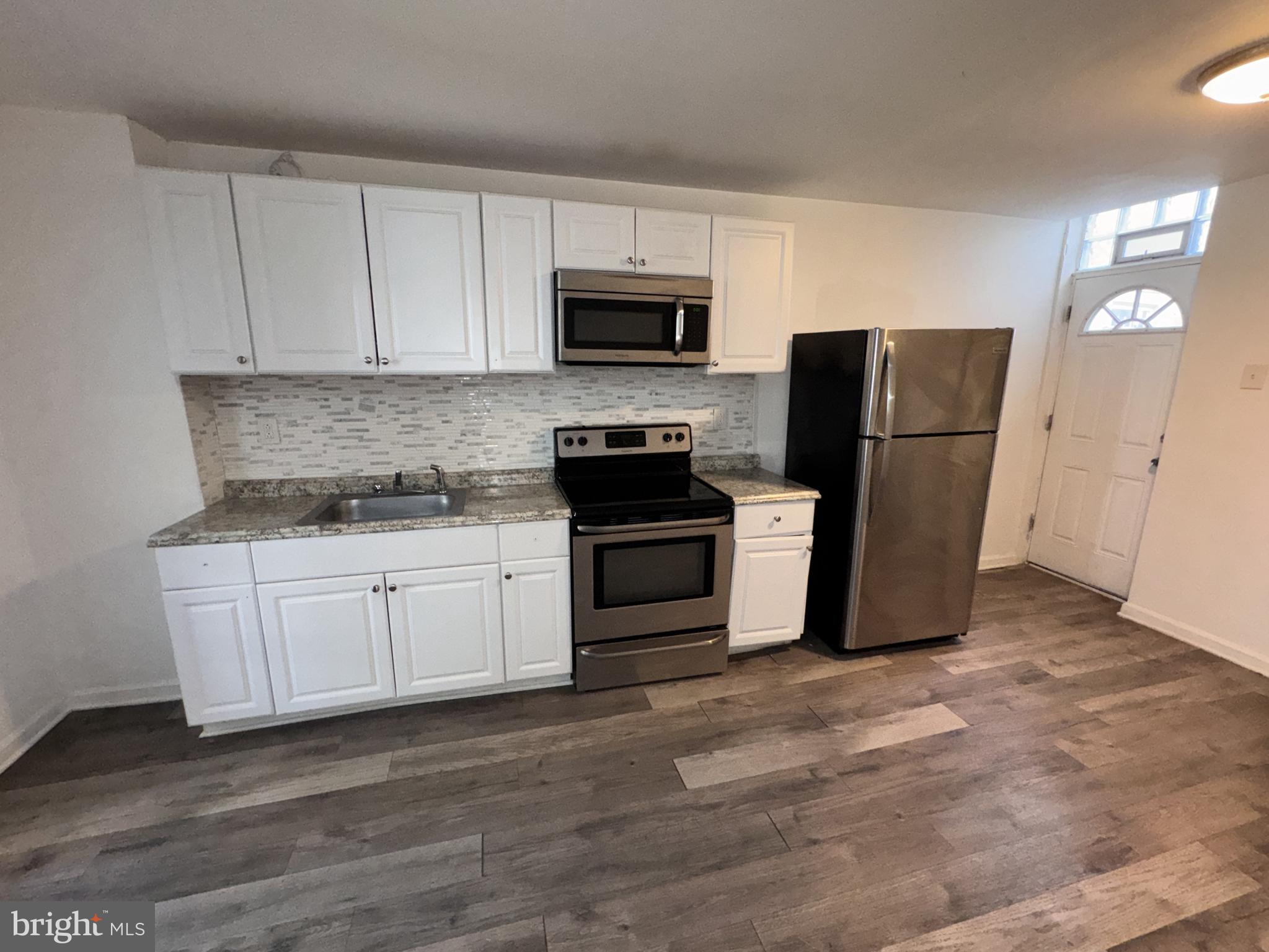 POINT BREEZE - Residential Income