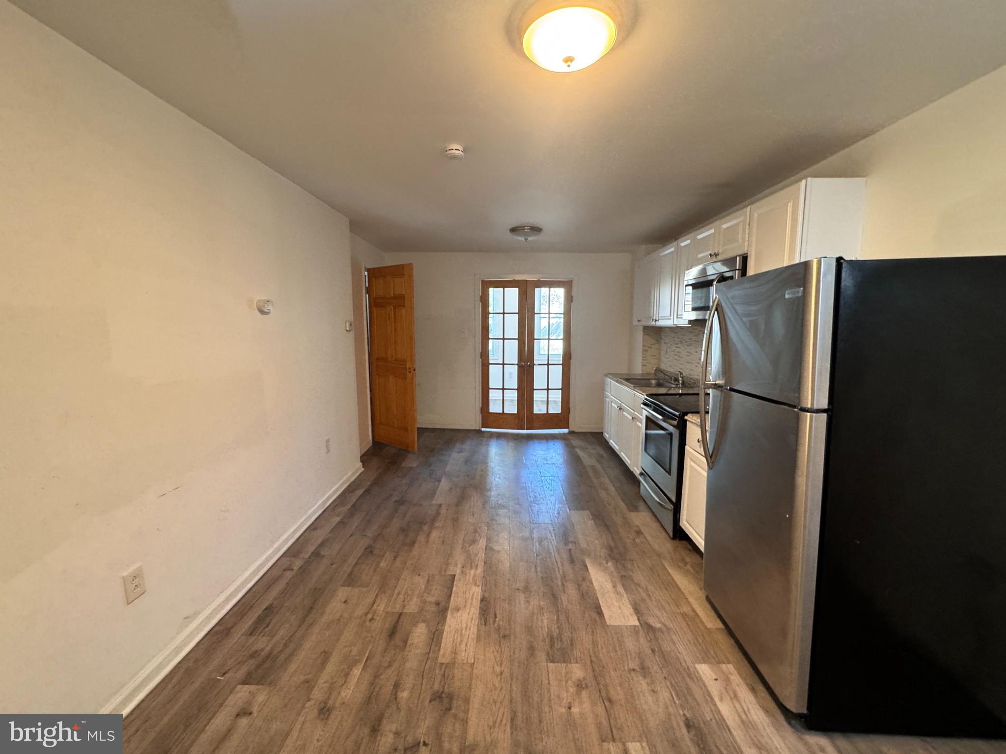POINT BREEZE - Residential Income