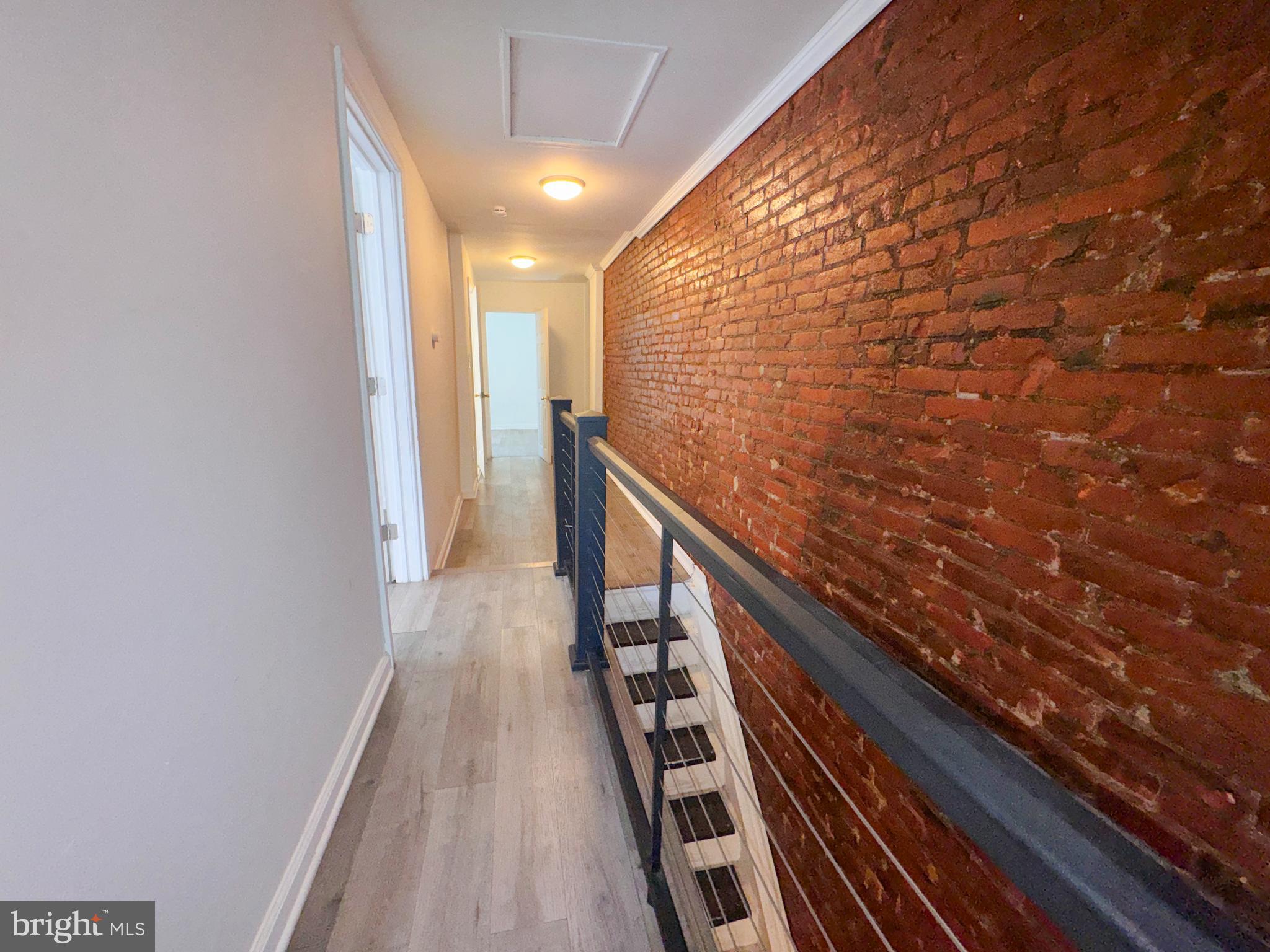 POINT BREEZE - Residential Income