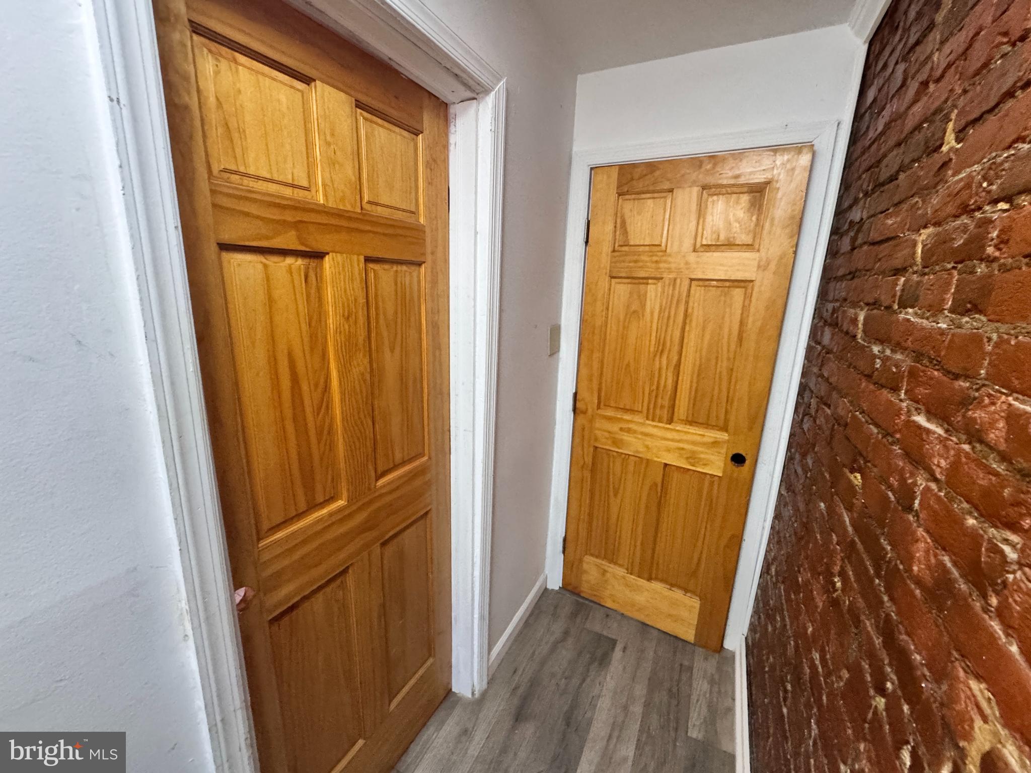 POINT BREEZE - Residential Income