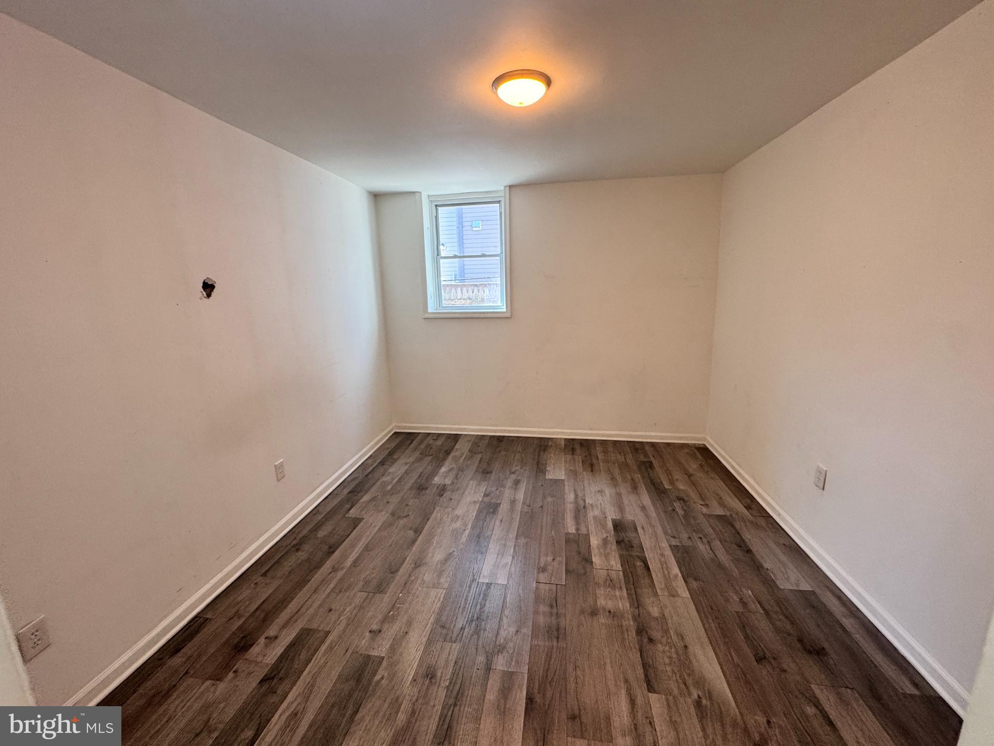 POINT BREEZE - Residential Income