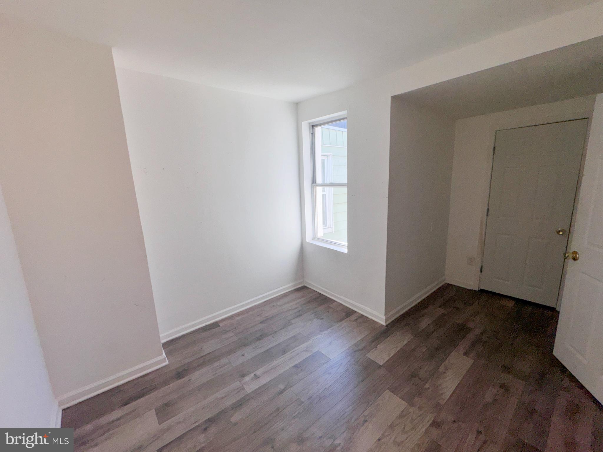 POINT BREEZE - Residential Income