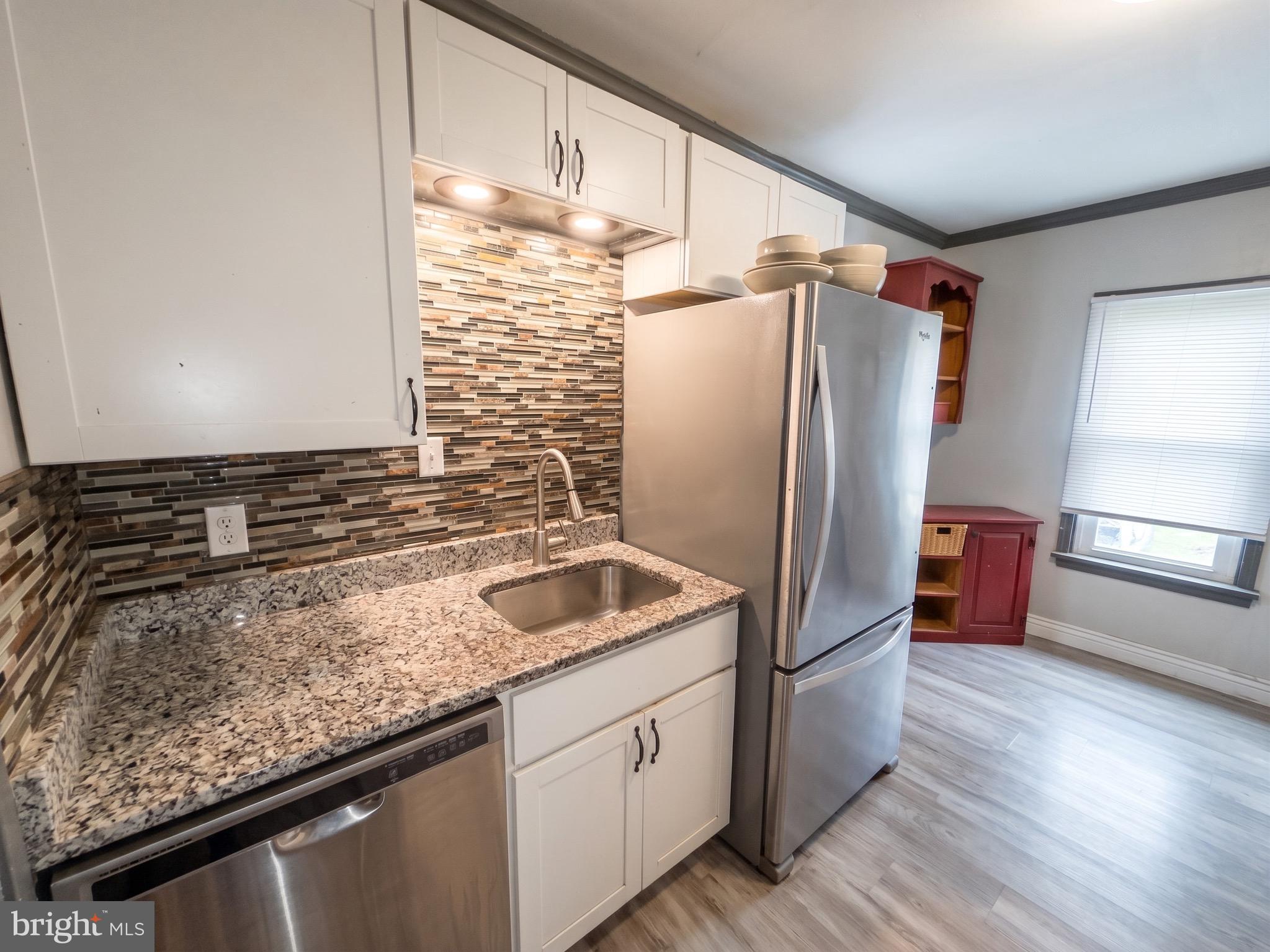 MIDWAY-MCSHERRYS - Residential