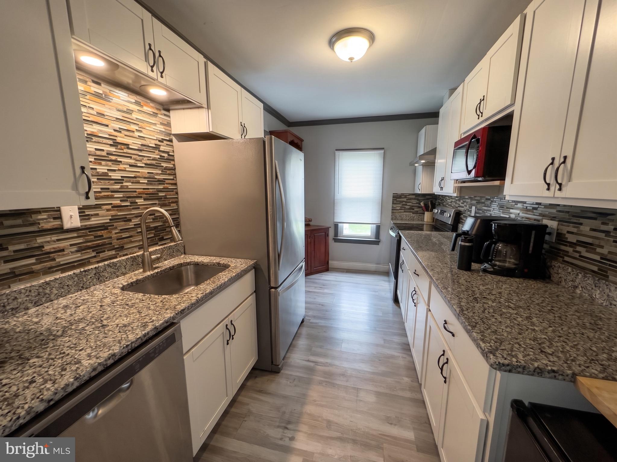 MIDWAY-MCSHERRYS - Residential