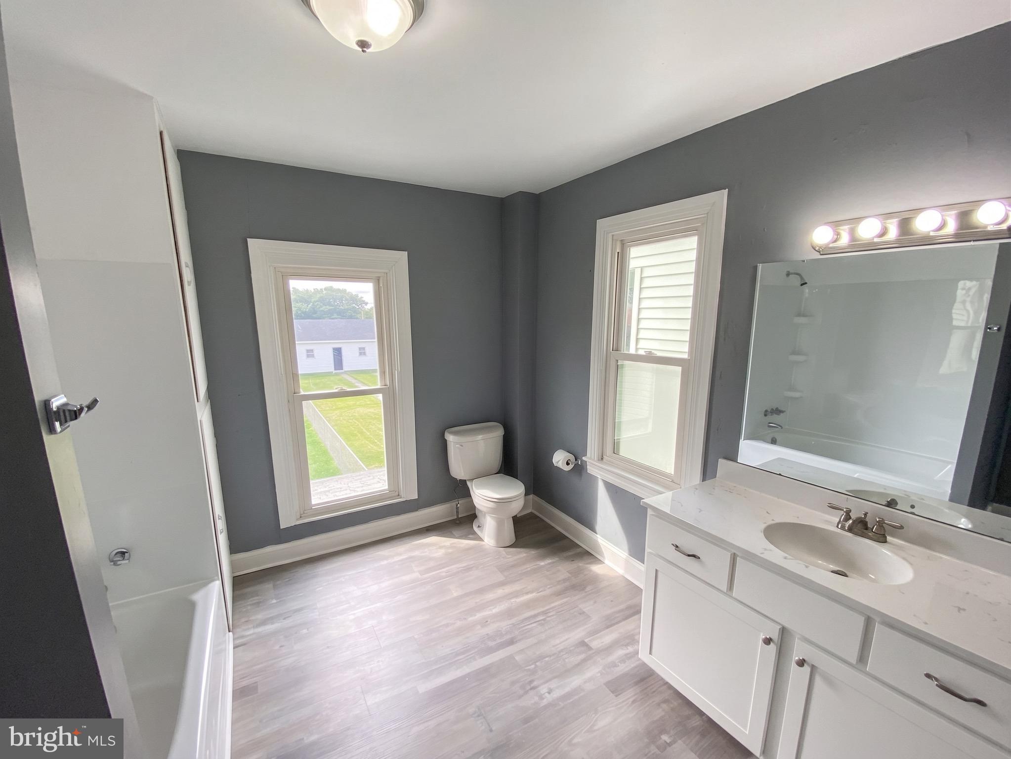 MIDWAY-MCSHERRYS - Residential