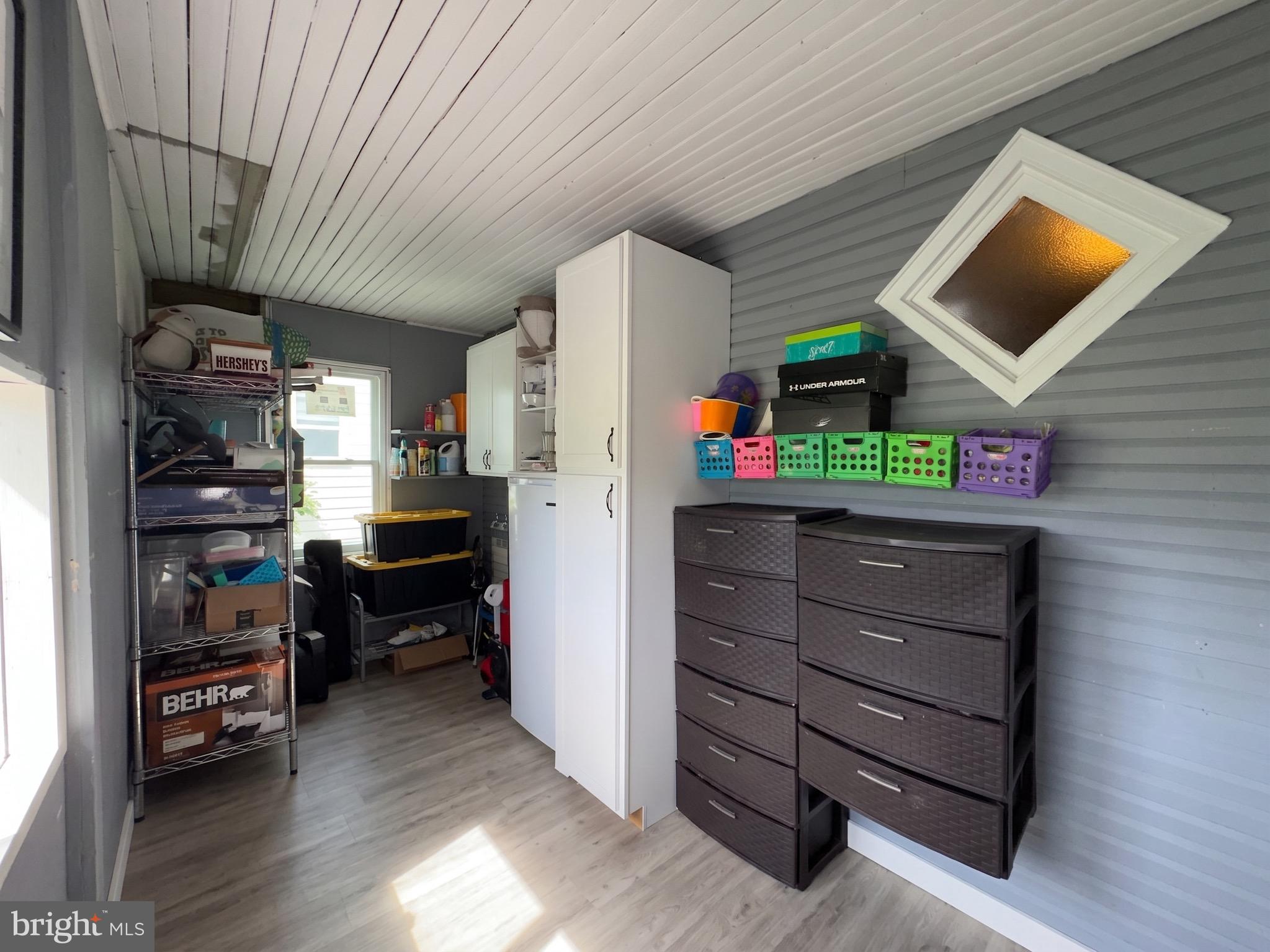 MIDWAY-MCSHERRYS - Residential