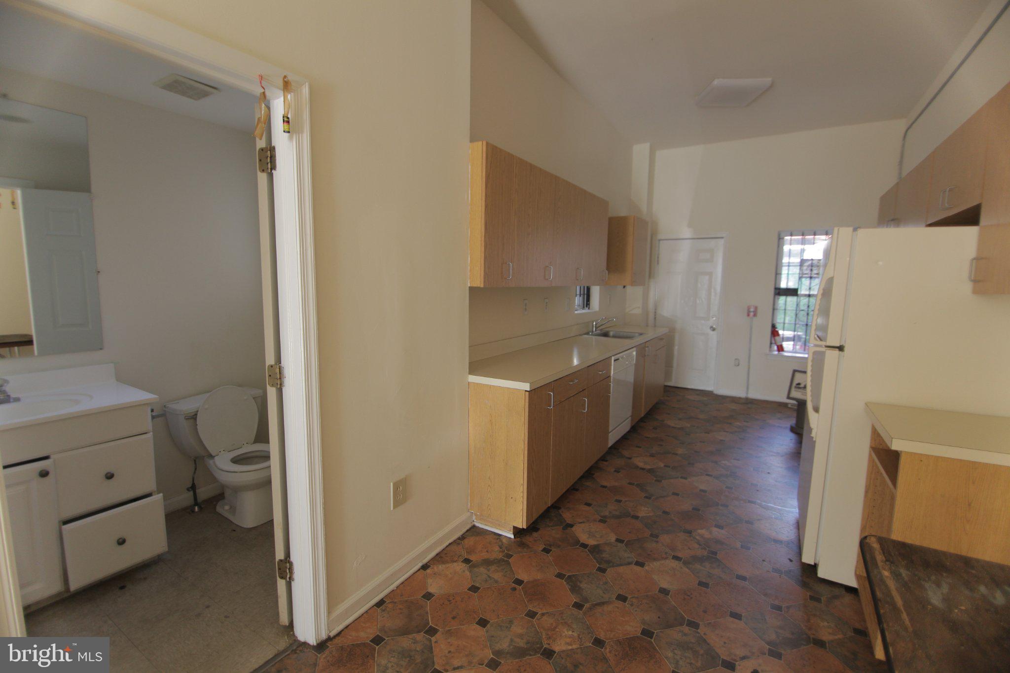 TEMPLE UNIVERSITY - Residential Income