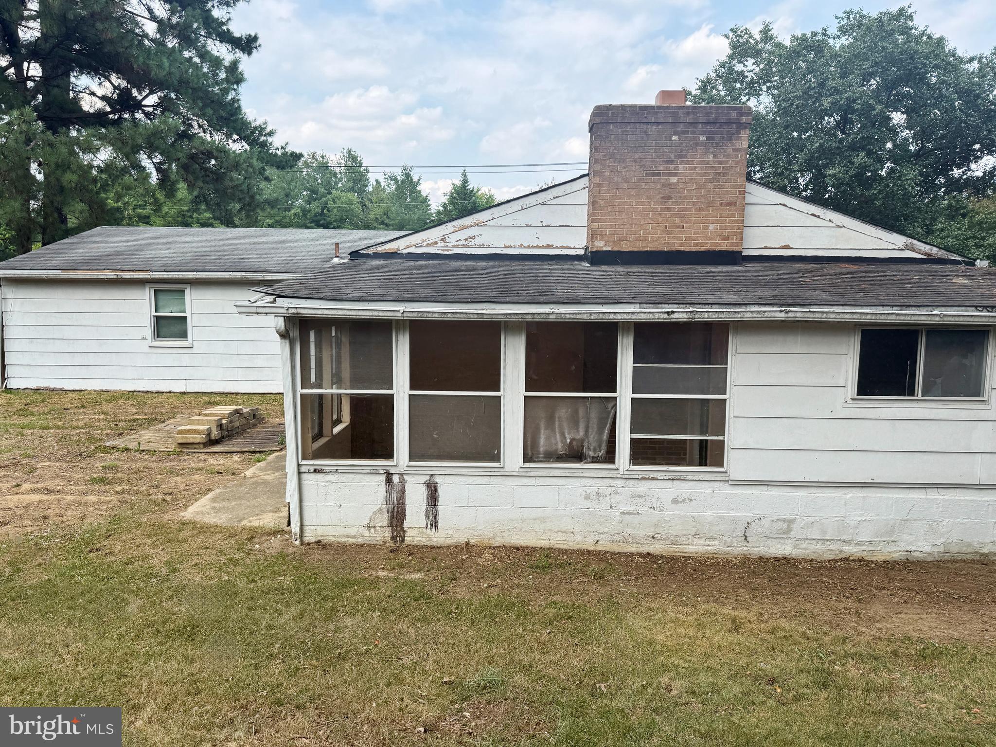 NORRIS PYLES - Residential