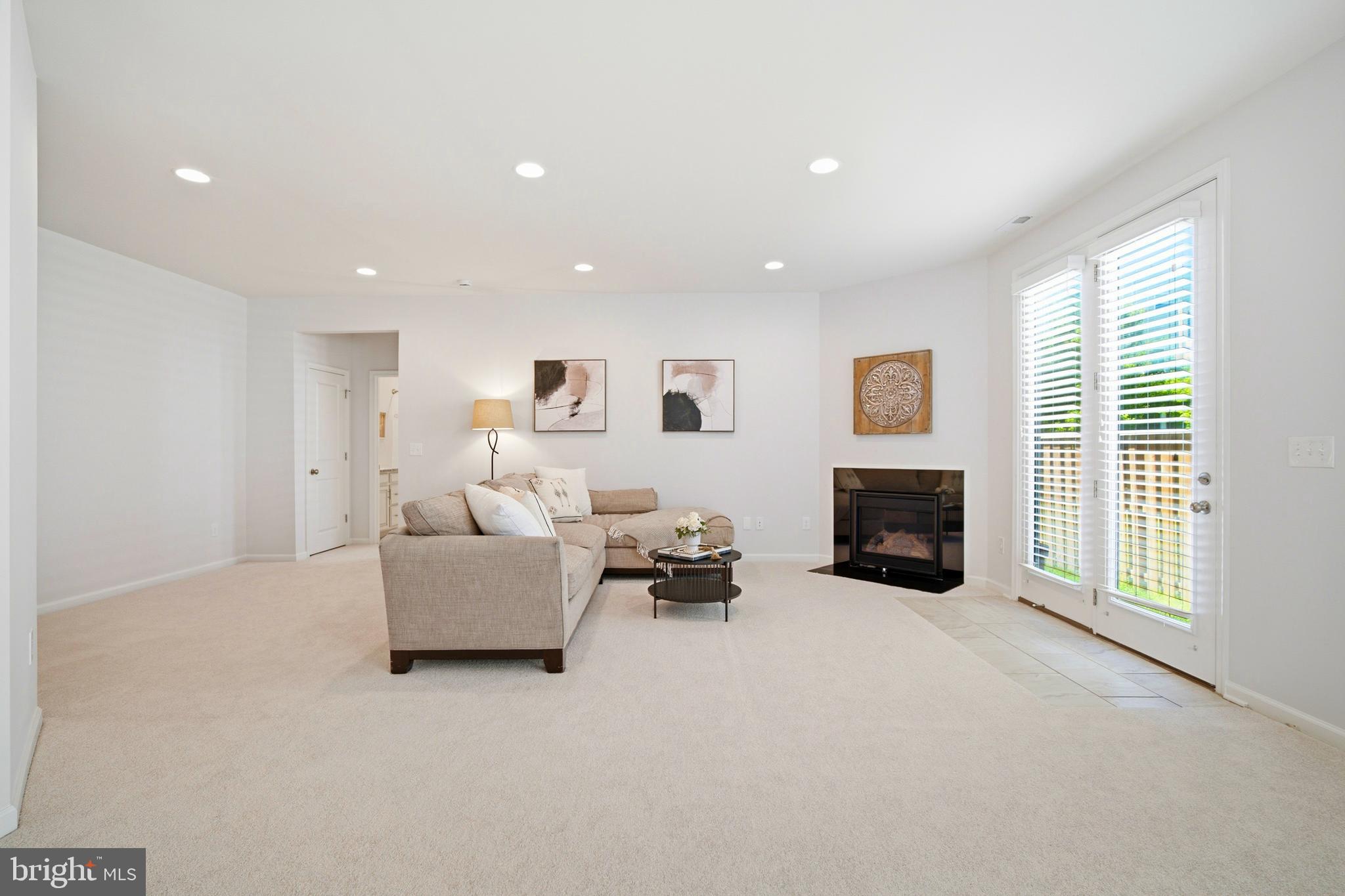 BRAMBLETON LANDBAY 3 - Residential