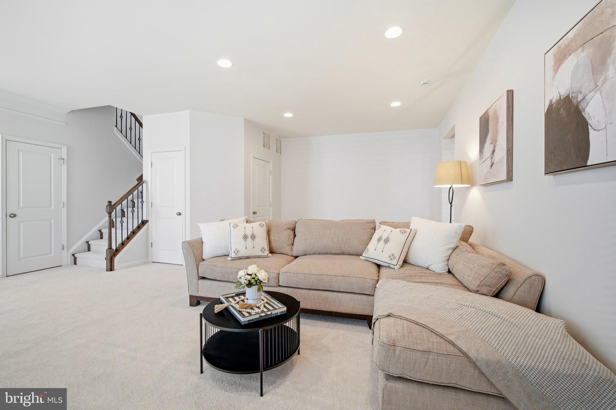 BRAMBLETON LANDBAY 3 - Residential