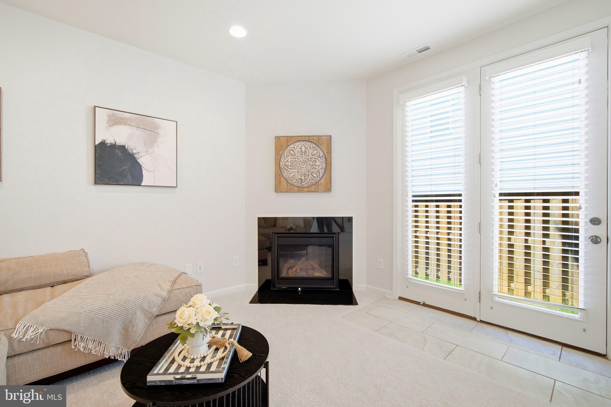 BRAMBLETON LANDBAY 3 - Residential