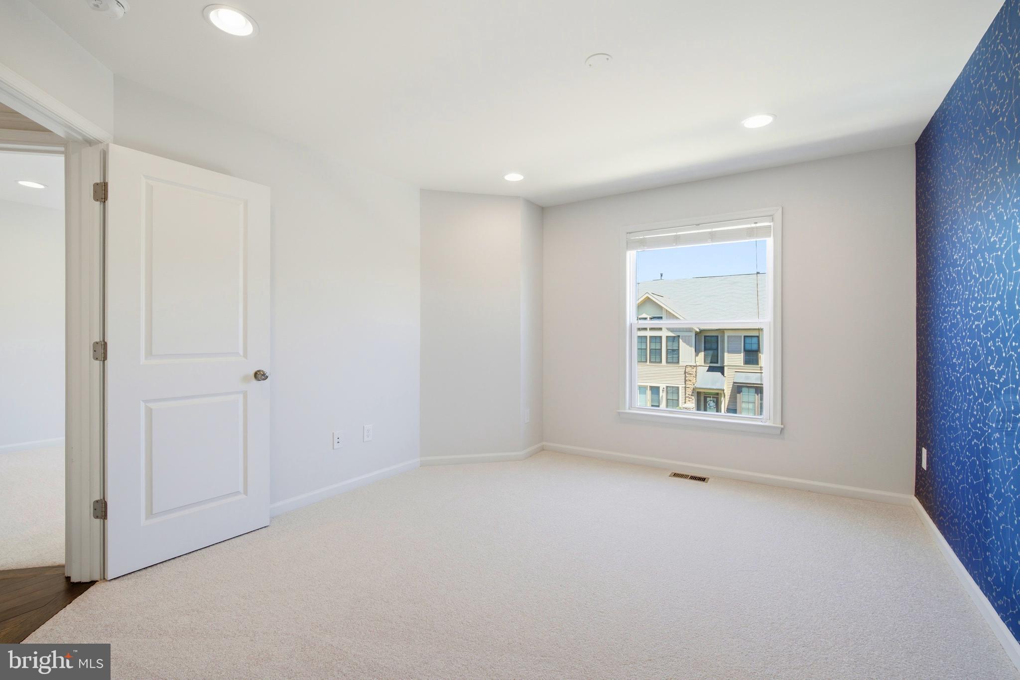 BRAMBLETON LANDBAY 3 - Residential