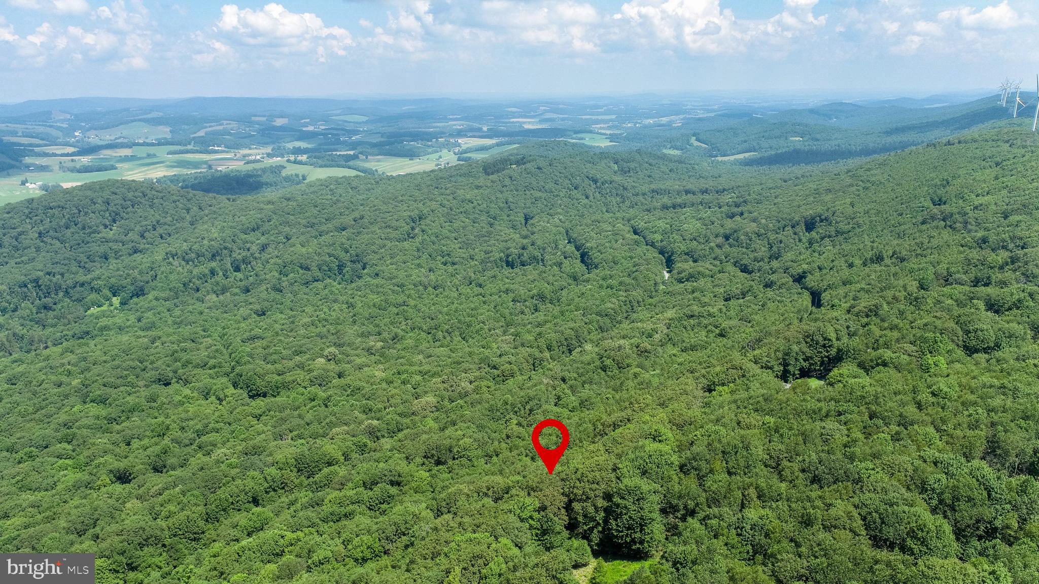 BACKBONE RIDGE - Land