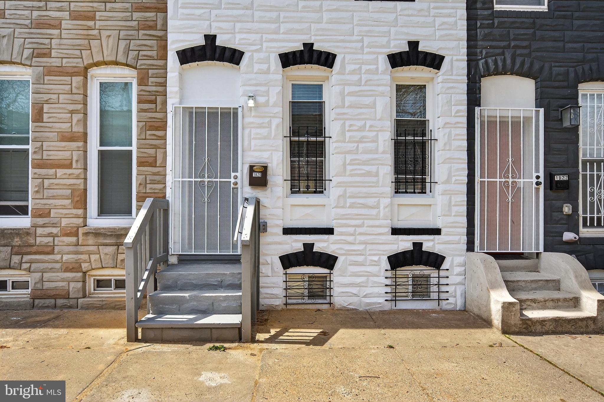 BROADWAY EAST - Residential