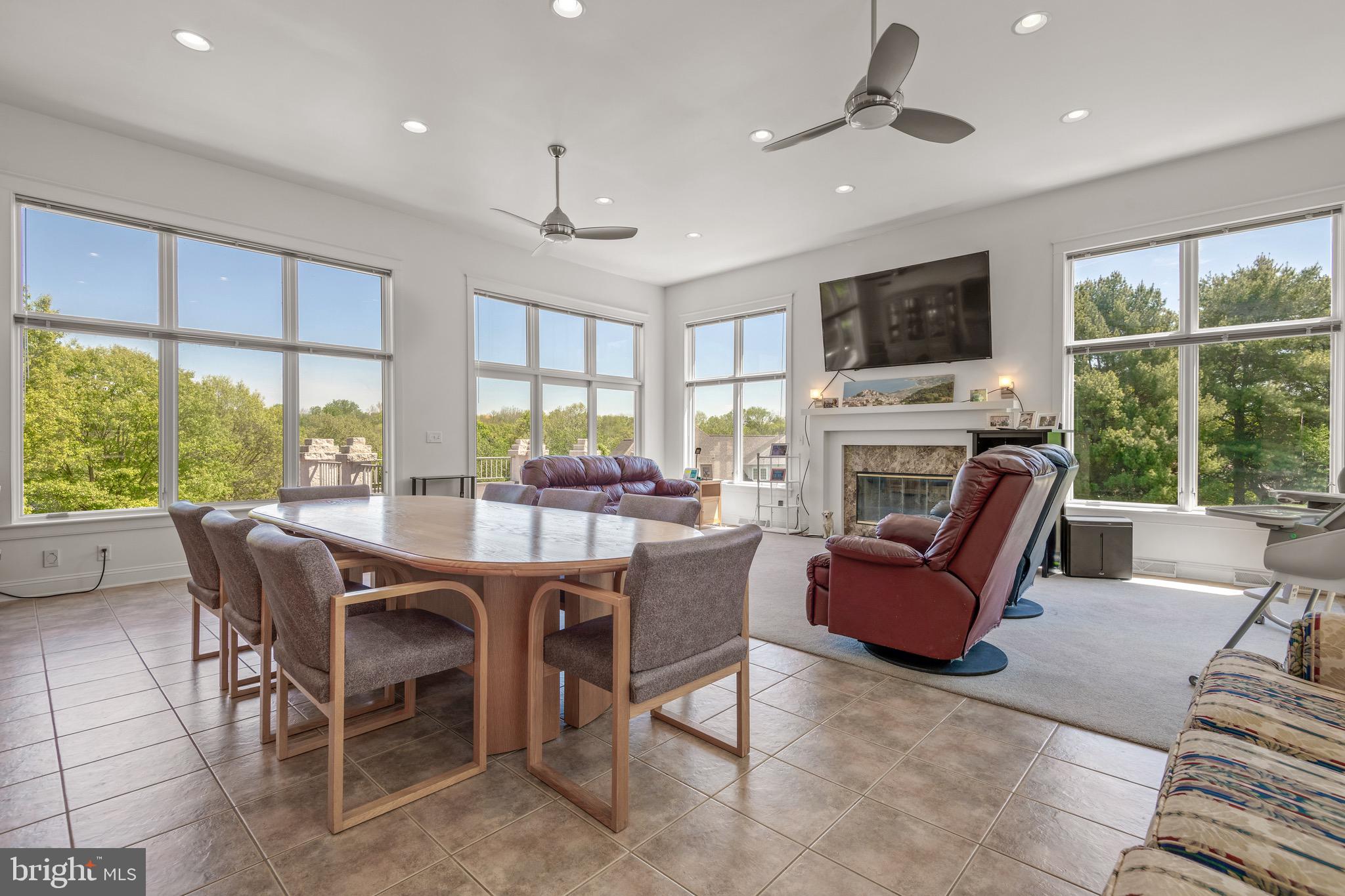 DOE RUN HILLS - Residential