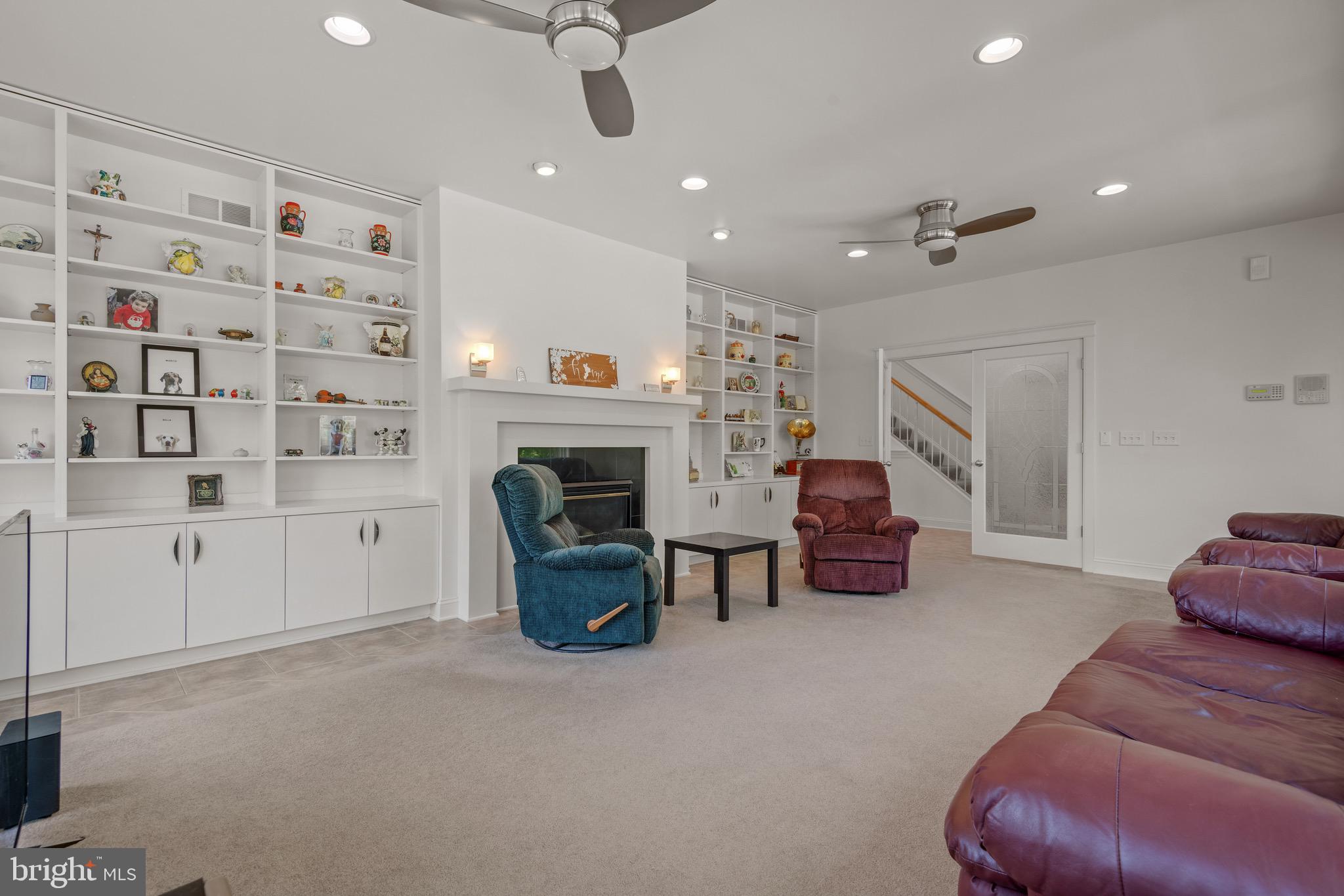 DOE RUN HILLS - Residential