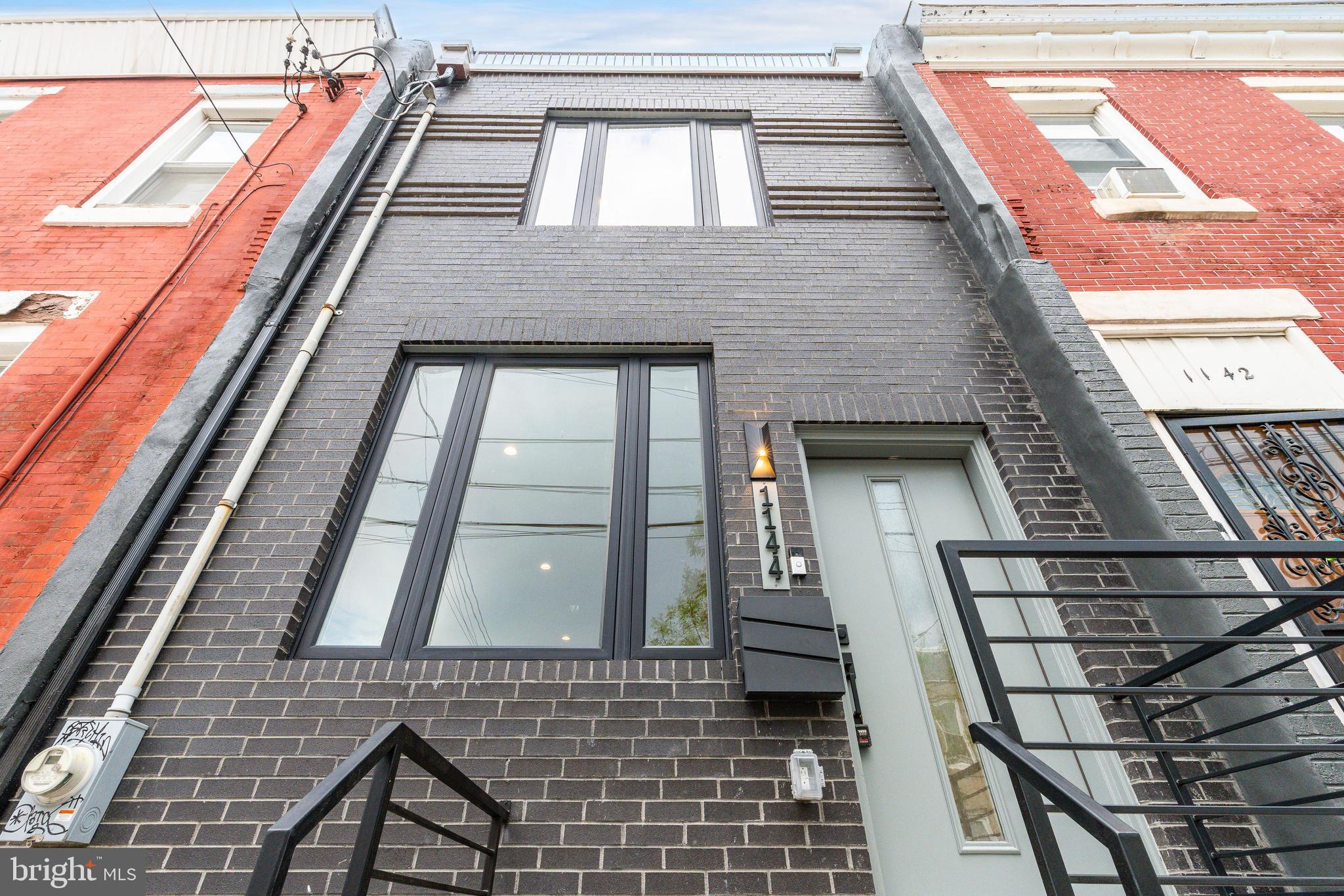 POINT BREEZE - Residential