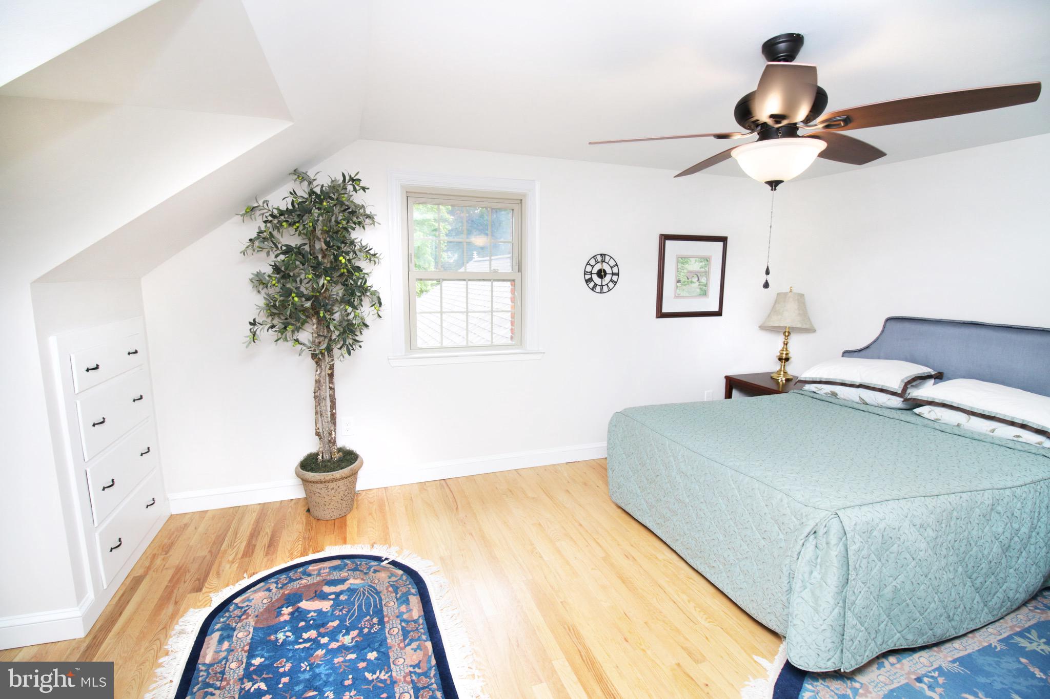 PEBBLE HILL - Residential Lease