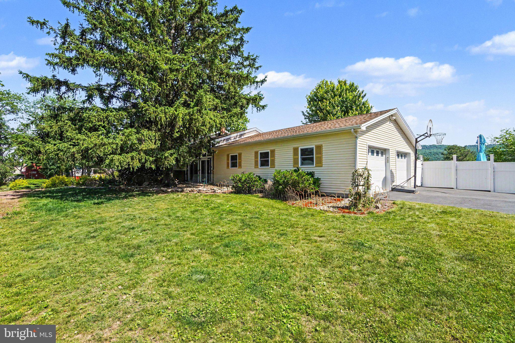 HALIFAX TOWNSHIP - Residential