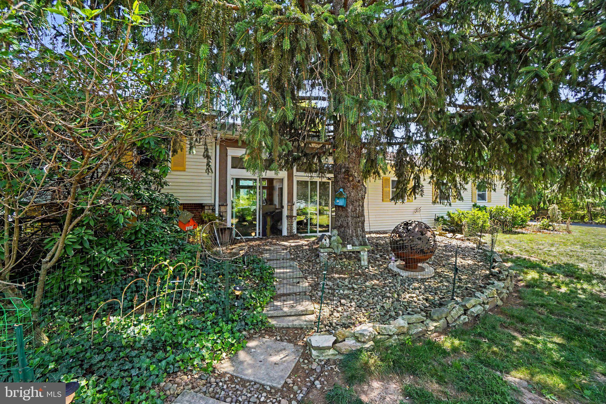 HALIFAX TOWNSHIP - Residential