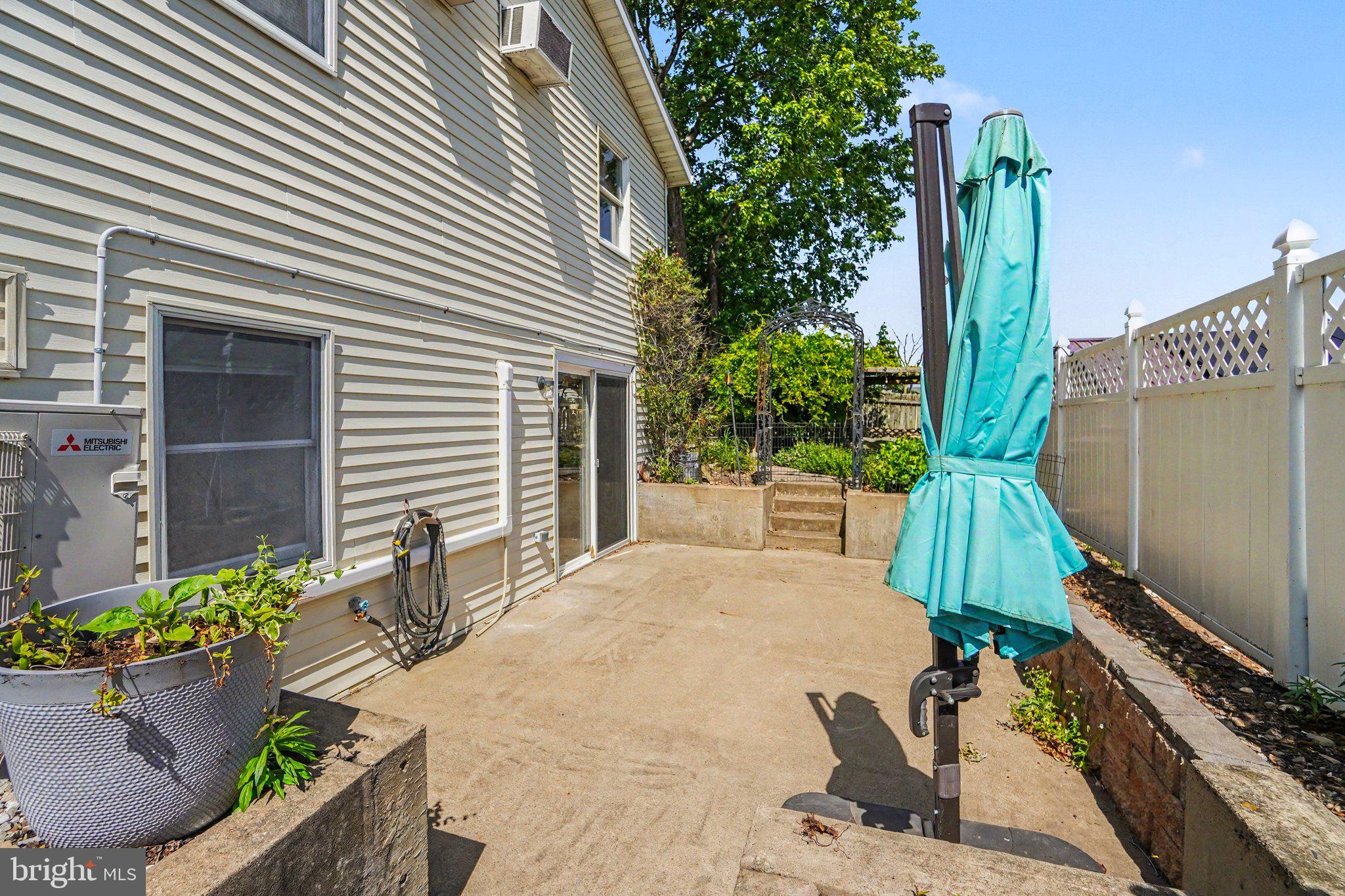 HALIFAX TOWNSHIP - Residential