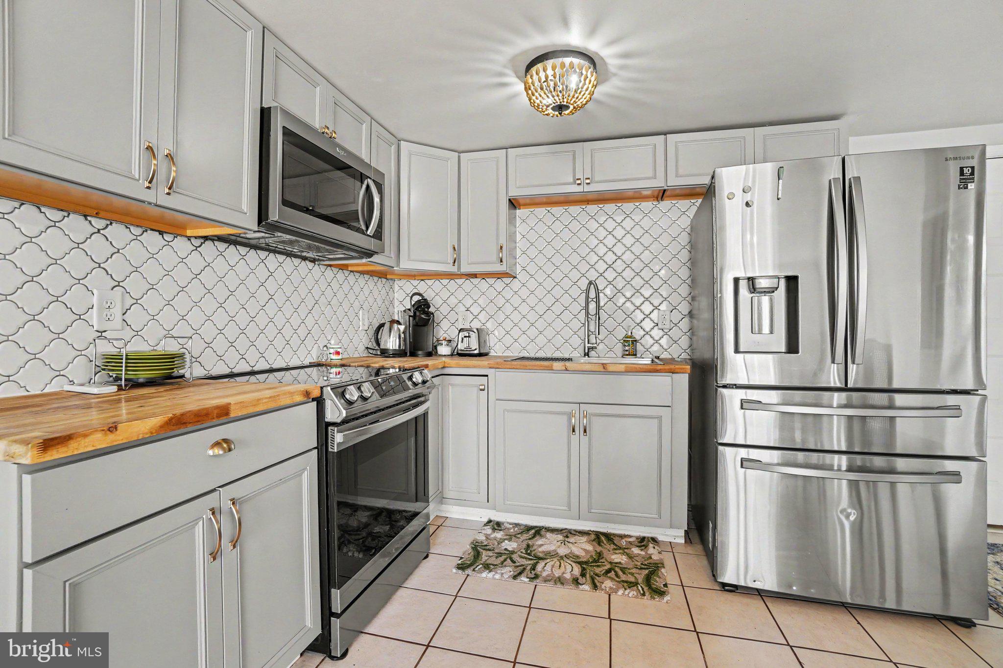 HALIFAX TOWNSHIP - Residential