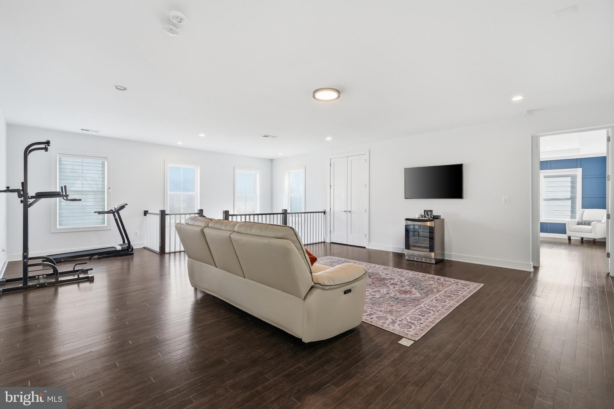 DOMINION VALLEY COUNTRY CLUB - Residential
