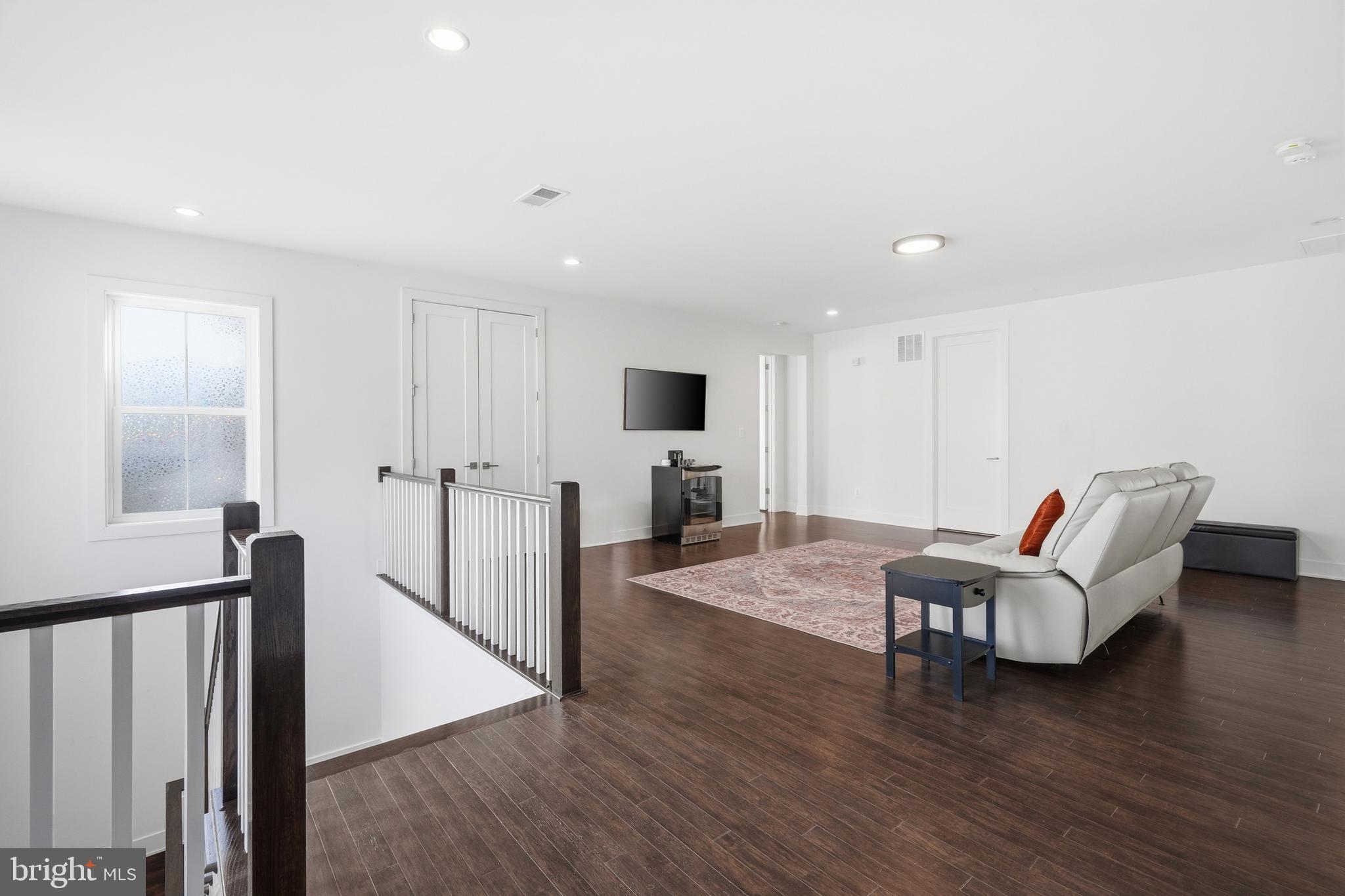 DOMINION VALLEY COUNTRY CLUB - Residential