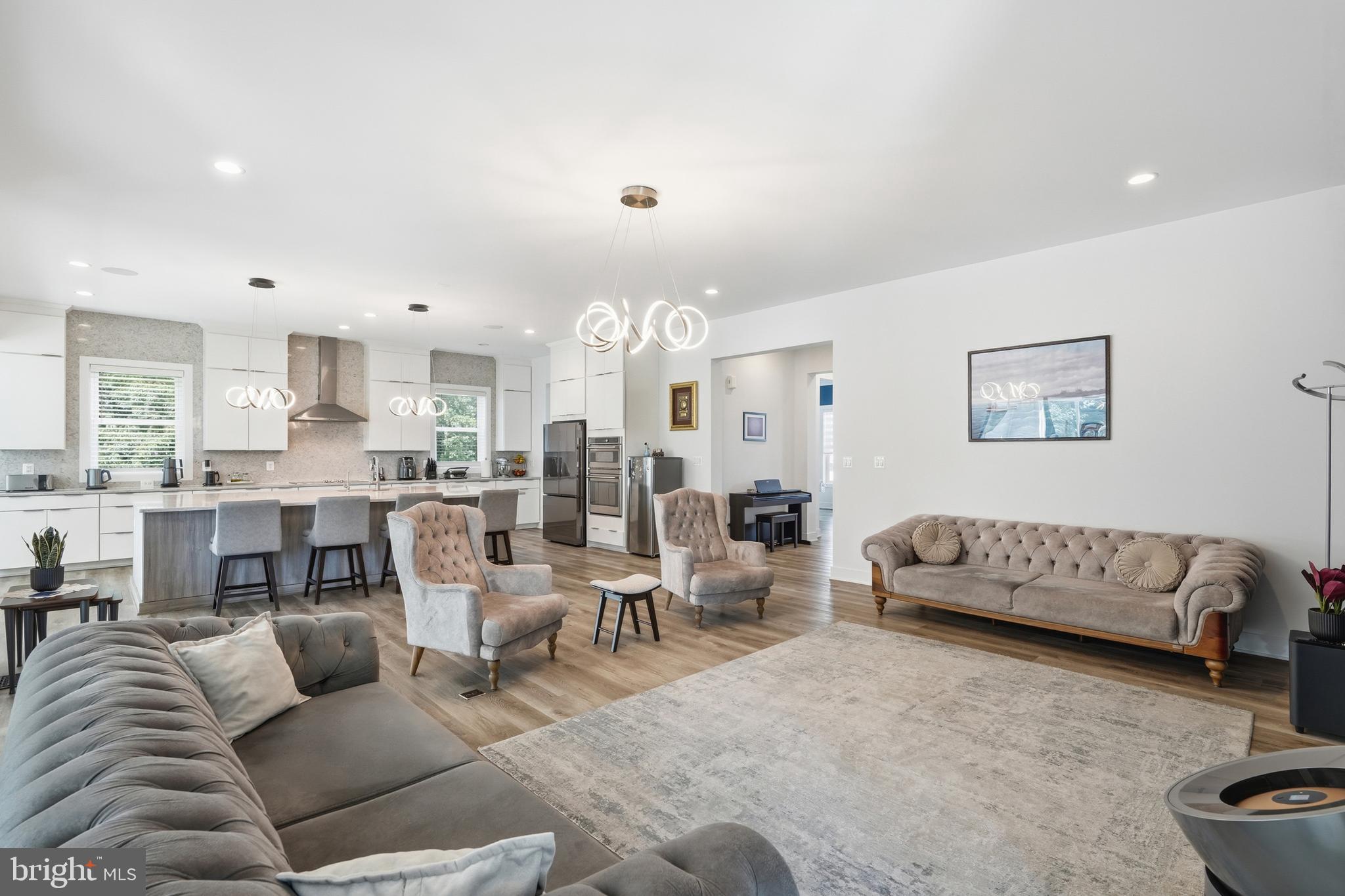 DOMINION VALLEY COUNTRY CLUB - Residential