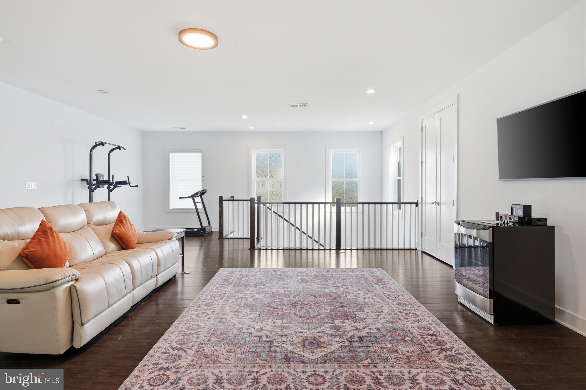 DOMINION VALLEY COUNTRY CLUB - Residential