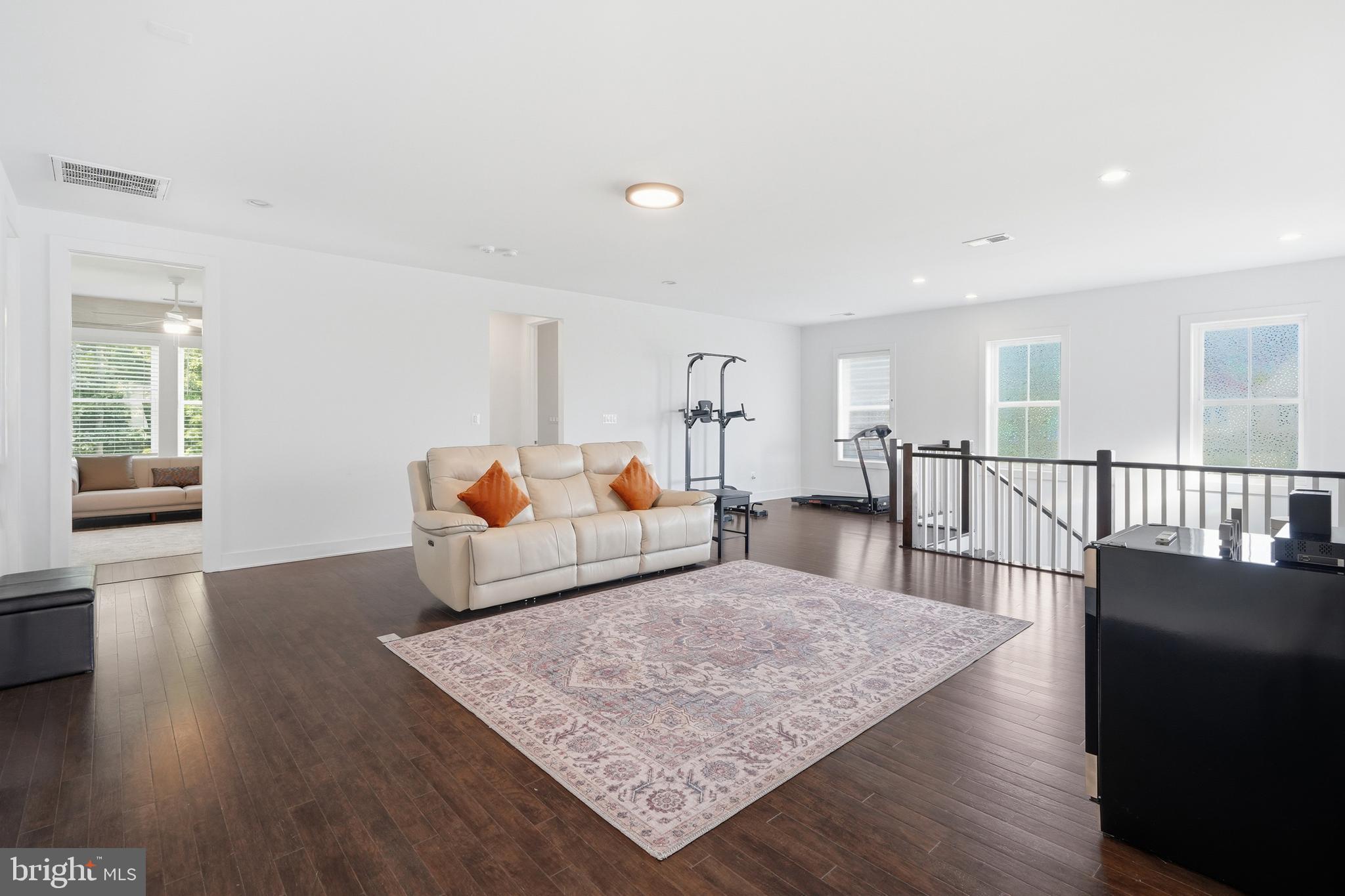 DOMINION VALLEY COUNTRY CLUB - Residential