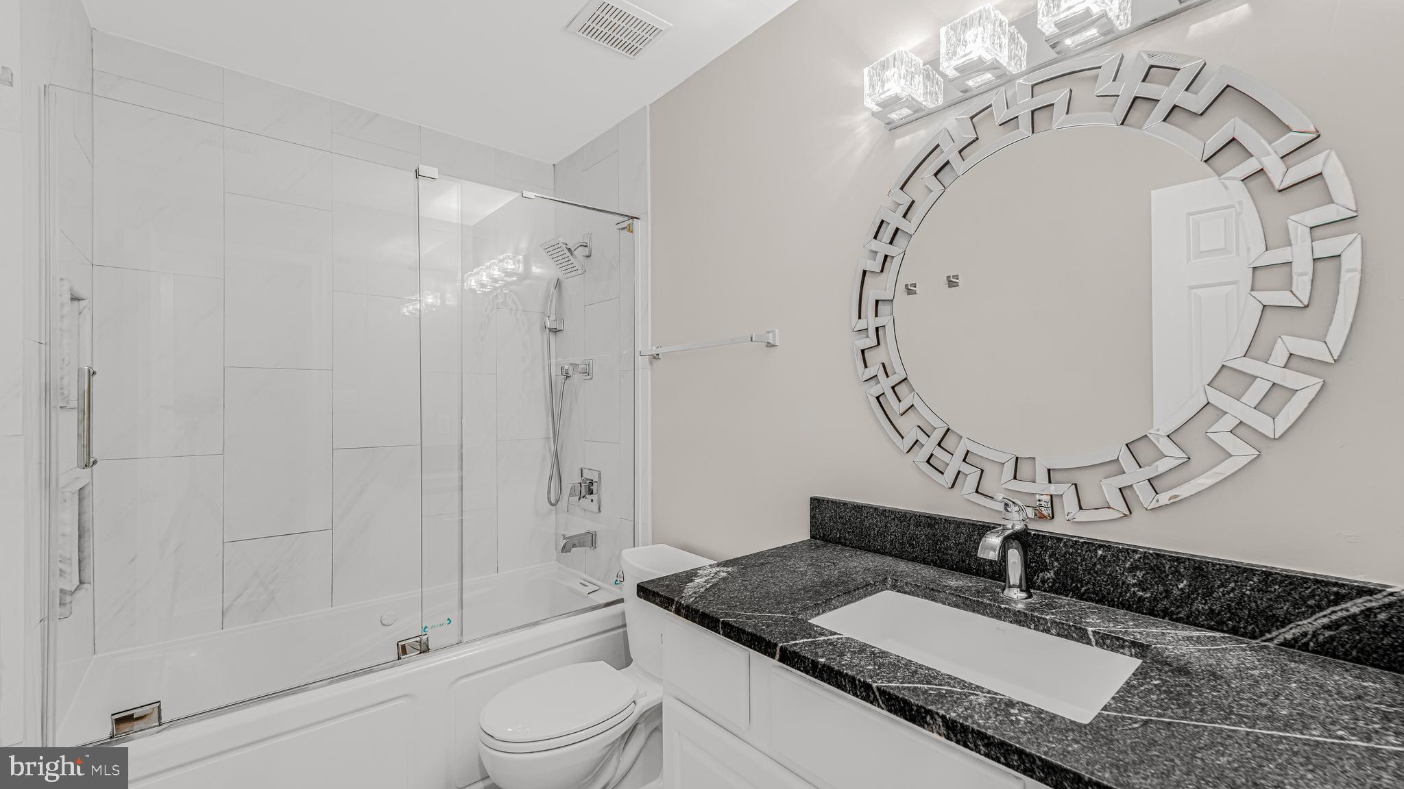 FOUR WINDS AT OAKTON - Residential