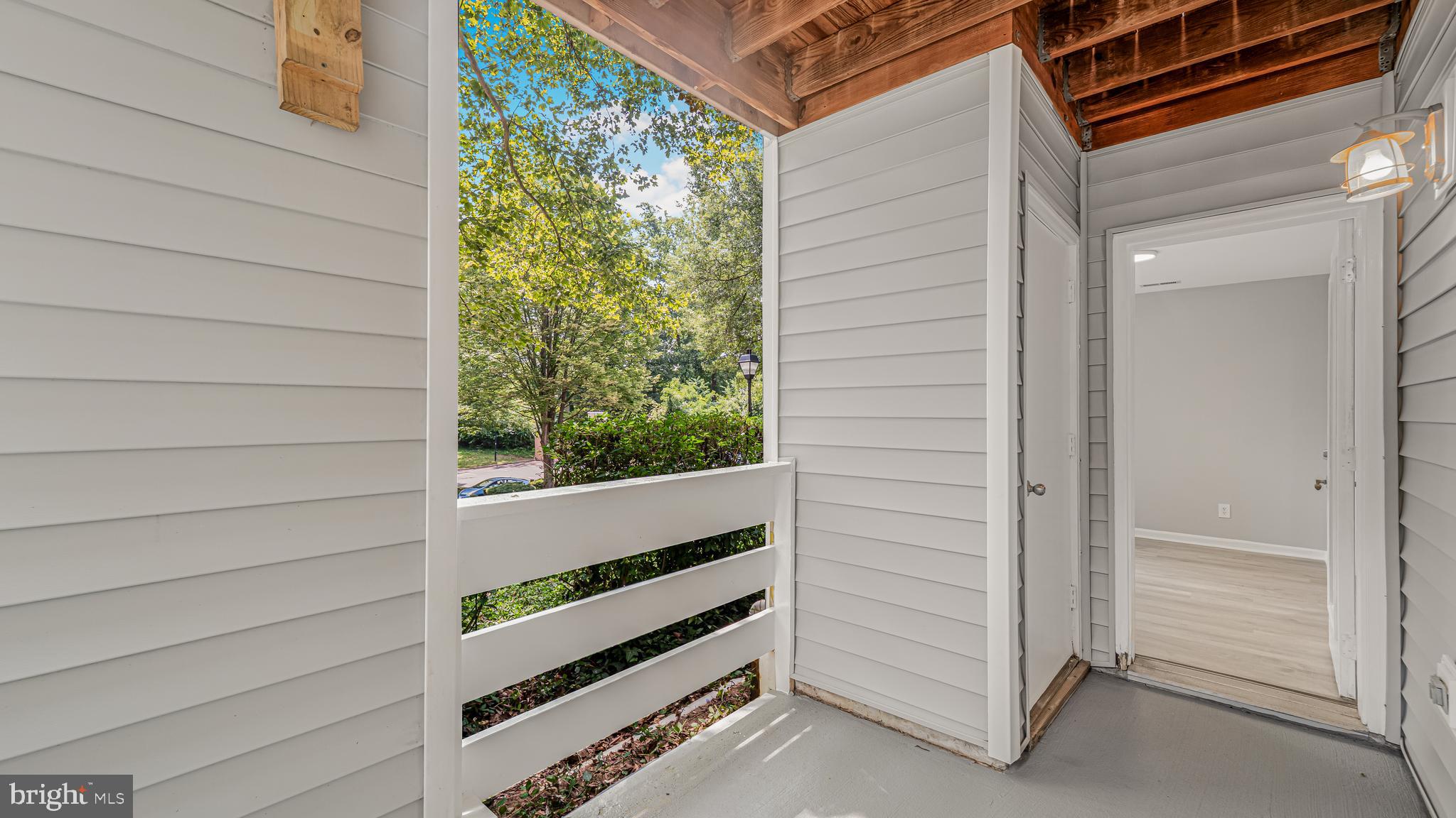 FOUR WINDS AT OAKTON - Residential