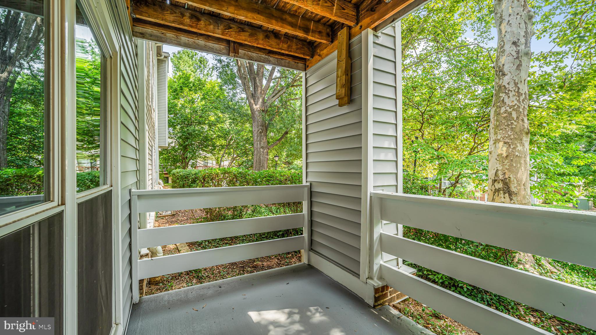 FOUR WINDS AT OAKTON - Residential
