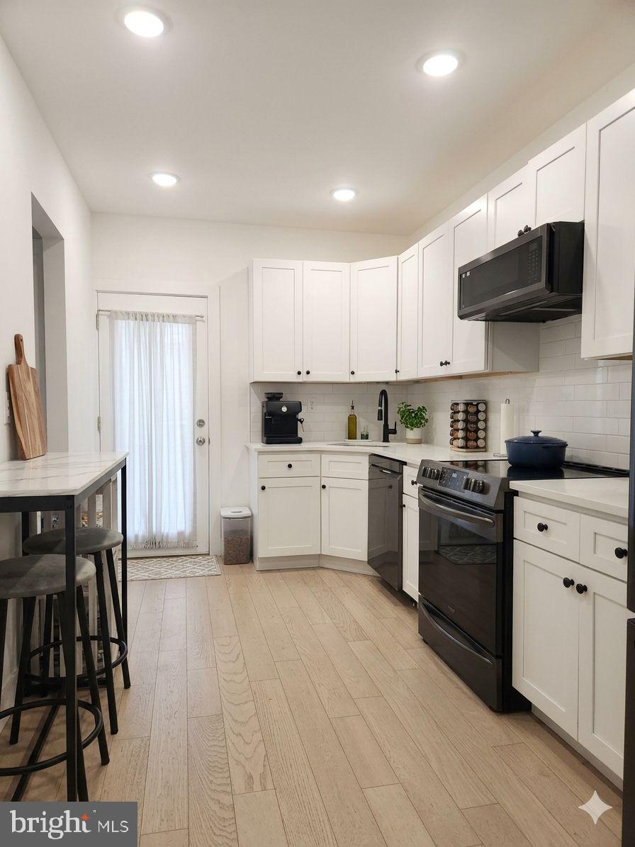 POINT BREEZE - Residential