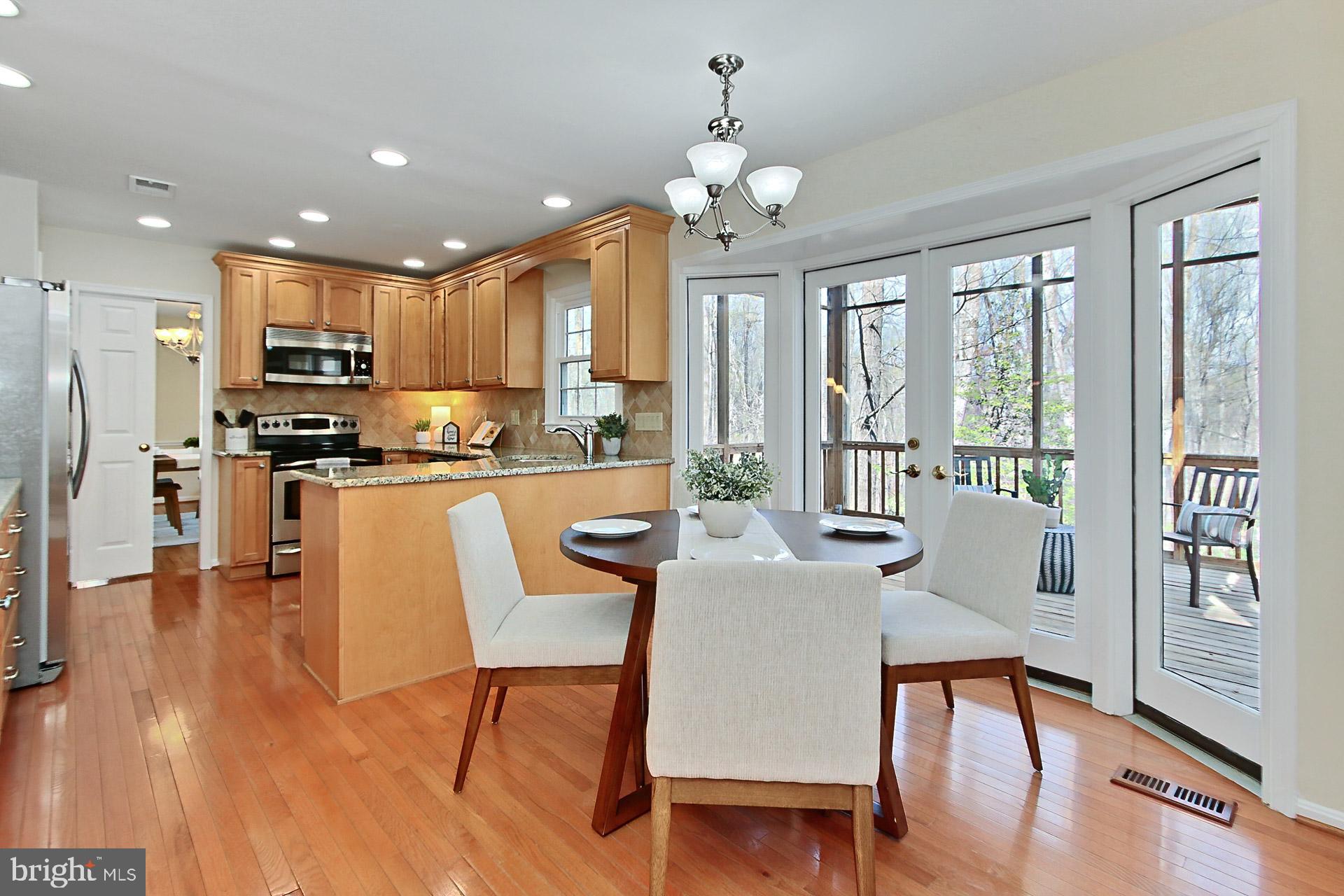 RESTON - Residential