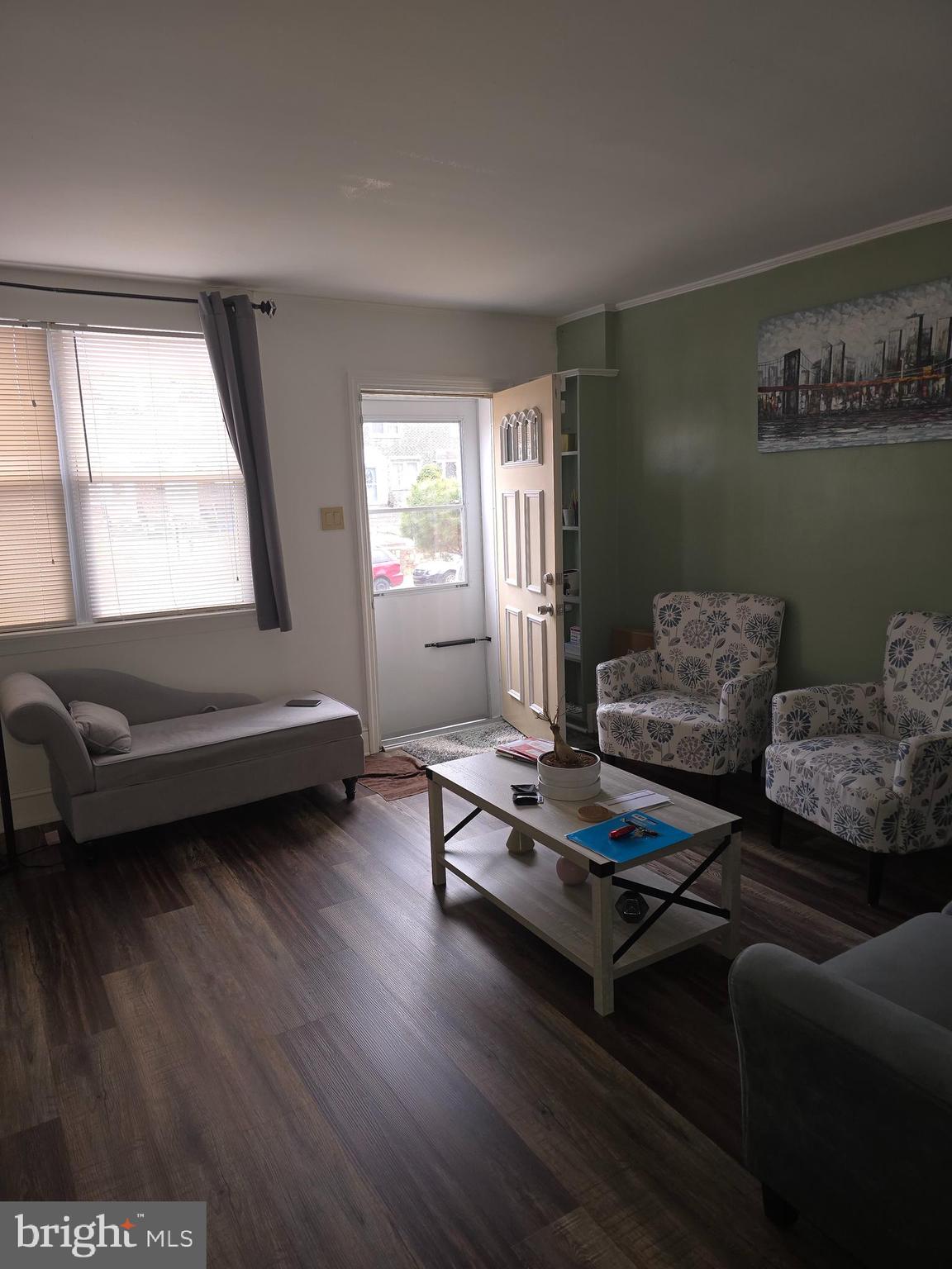MAYFAIR - Residential