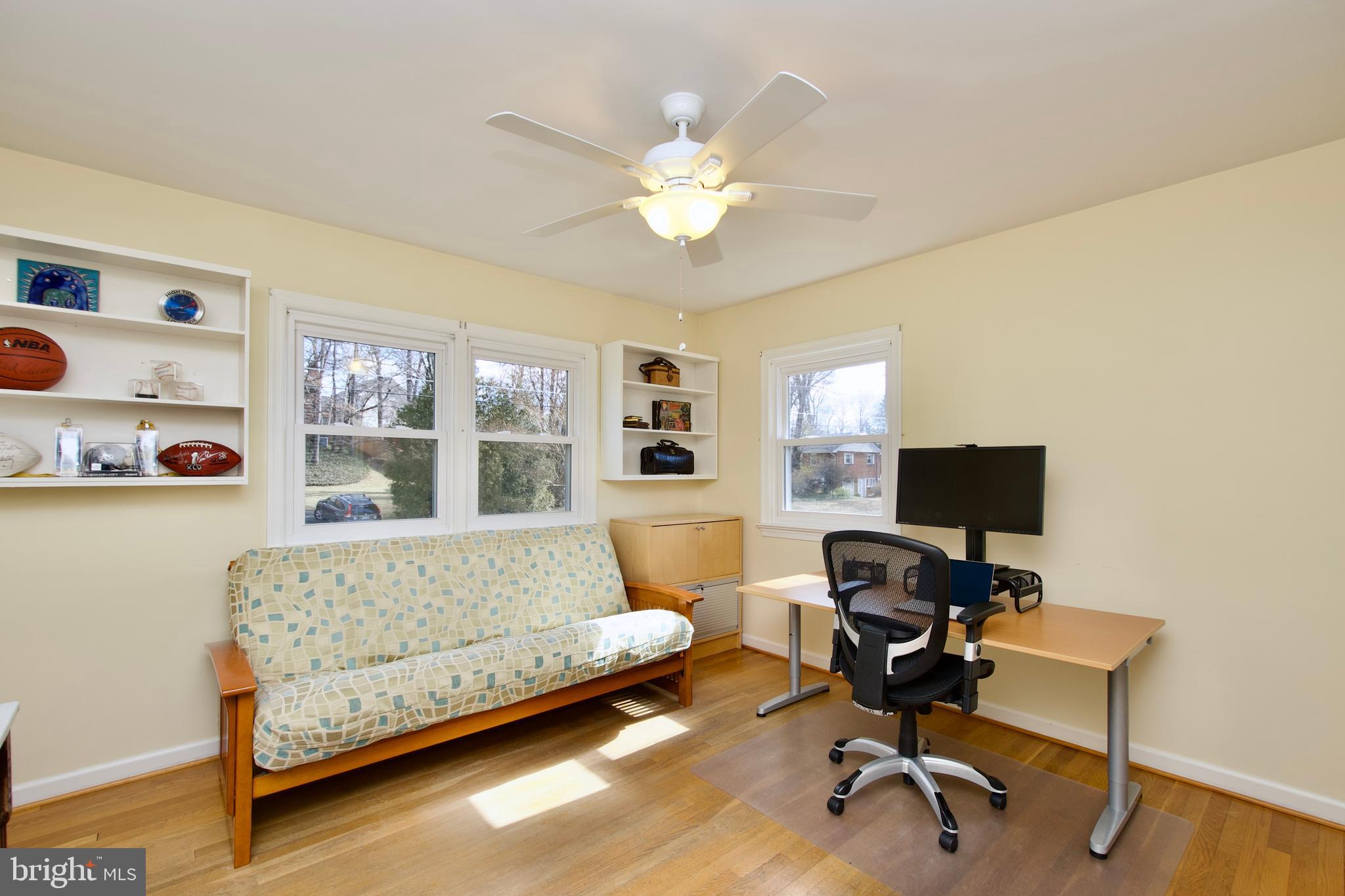 FALLS HILL - Residential