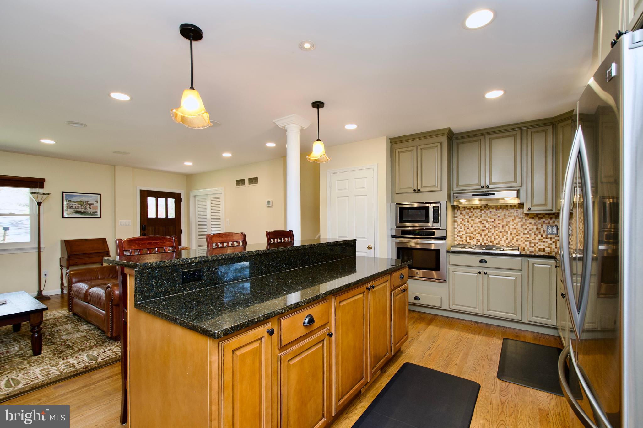 FALLS HILL - Residential